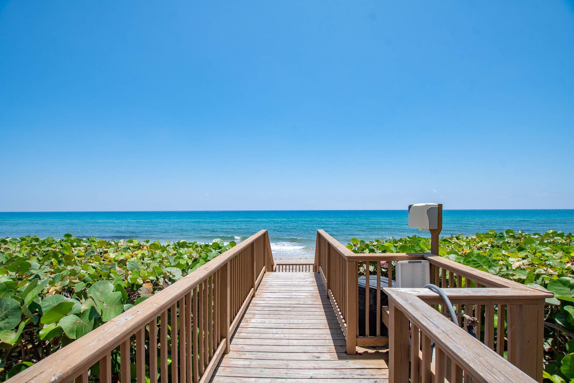 3560 S Ocean Boulevard, #301, South Palm Beach, FL 33480 3560 S Ocean Blvd South Palm-print-060-0