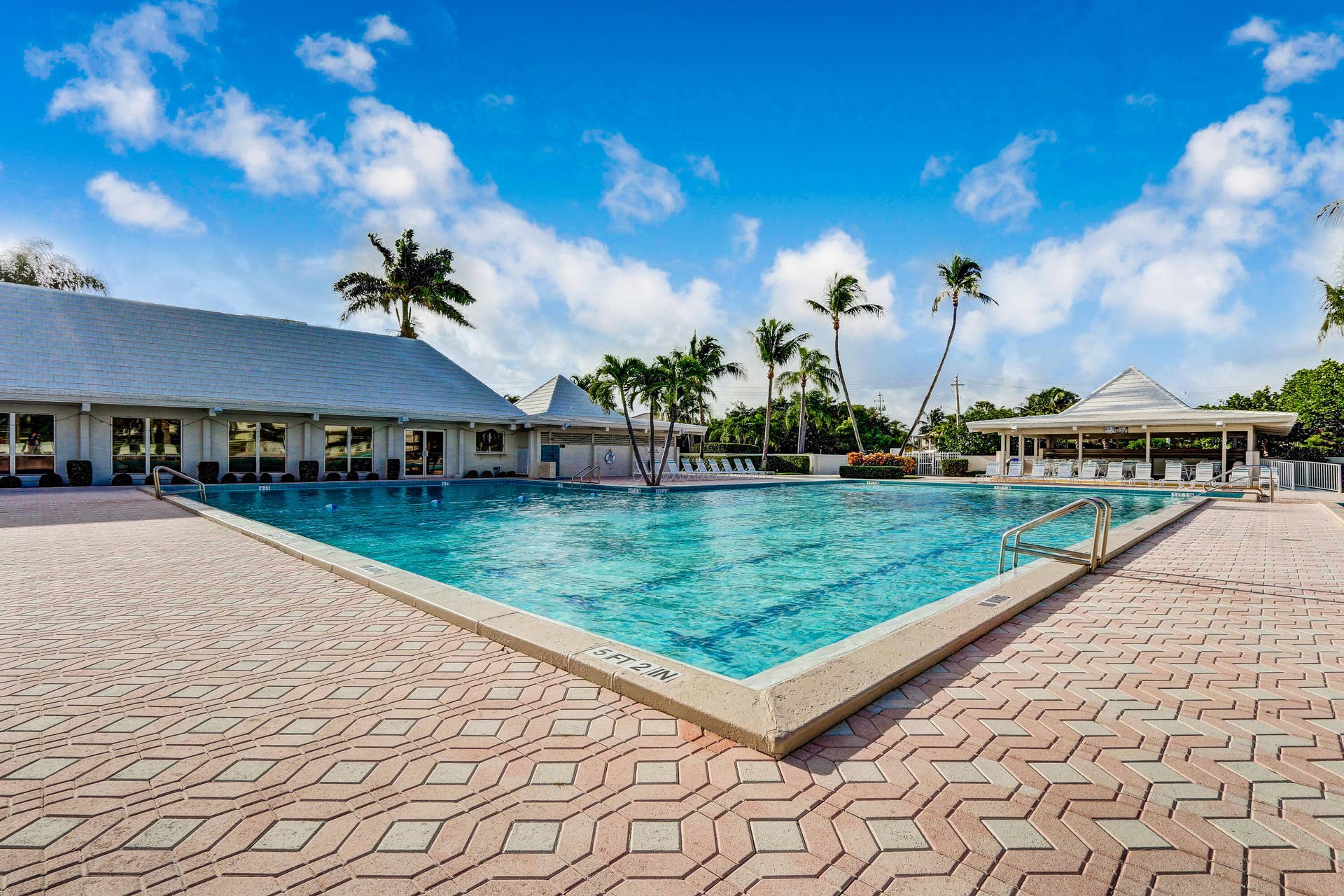 1051 Sugar Sands Boulevard, #156, Singer Island, FL 33404 Sugar Sands Pool
