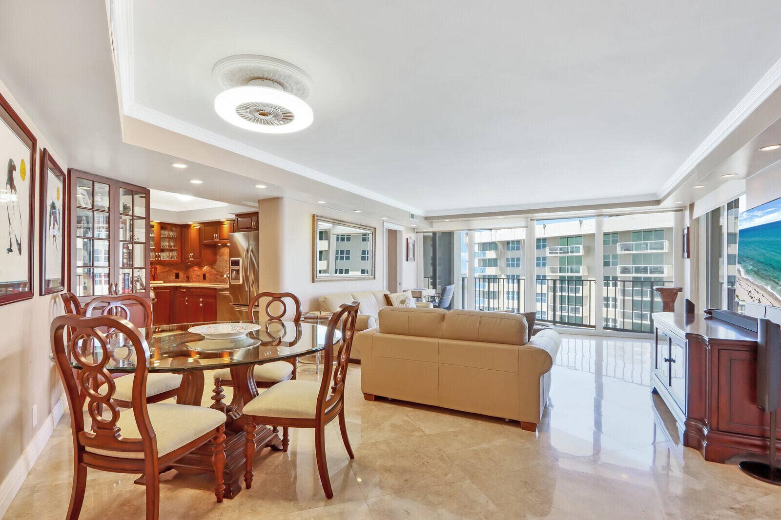 5420 N Ocean Drive, #1703, Singer Island, FL 33404 Marble Floors & Crown Molding