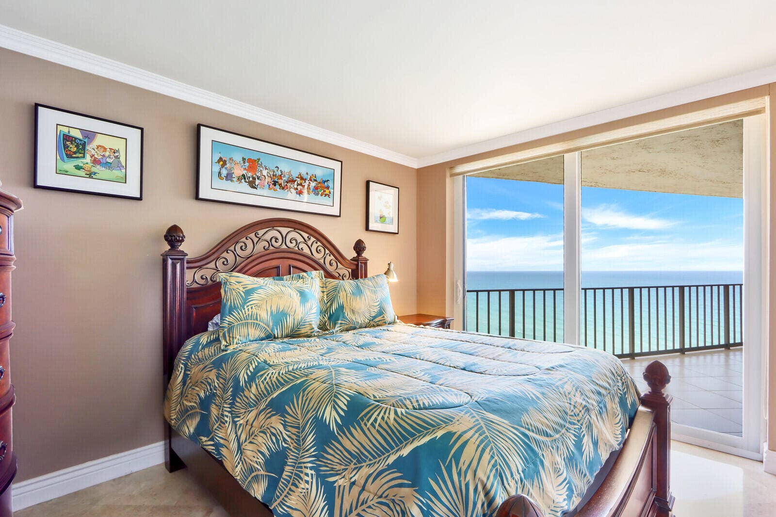 5420 N Ocean Drive, #1703, Singer Island, FL 33404 Guest Suite w Ocean View