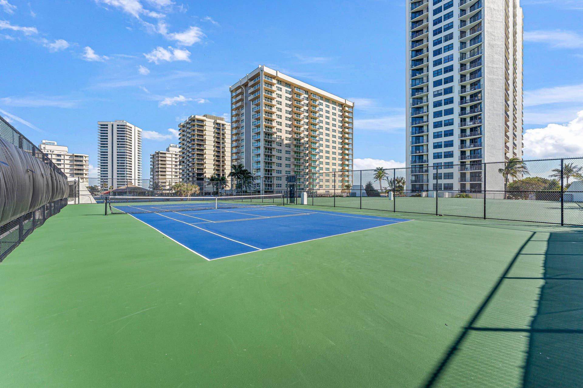 5420 N Ocean Drive, #1703, Singer Island, FL 33404 8 Tennis Pickleball