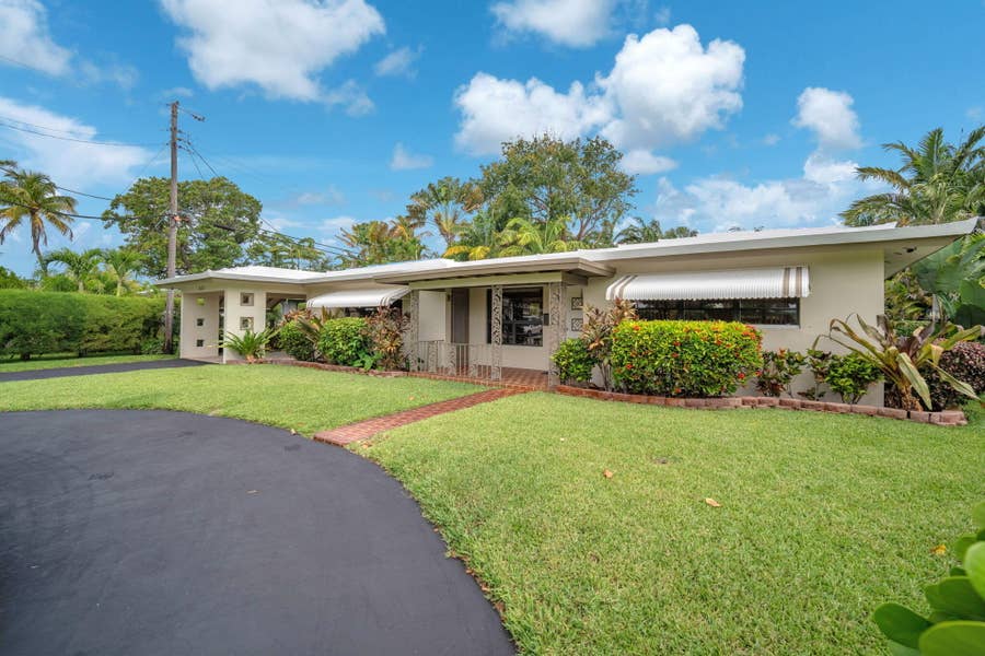 Property photo for 601 NW 29th Street, Wilton Manors, FL