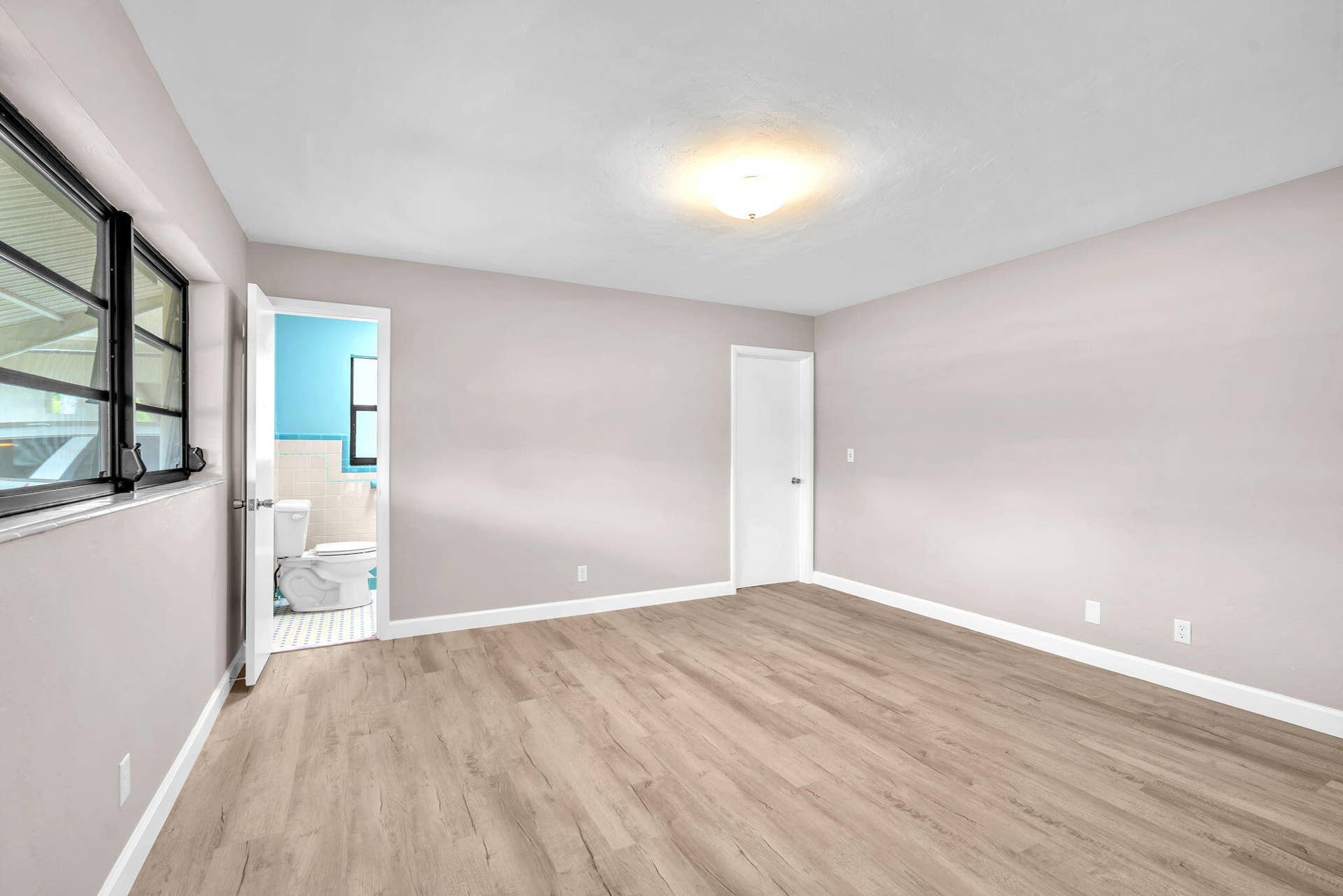601 NW 29th Street, Wilton Manors, FL 33311 24-web-or-mls-DSC06892