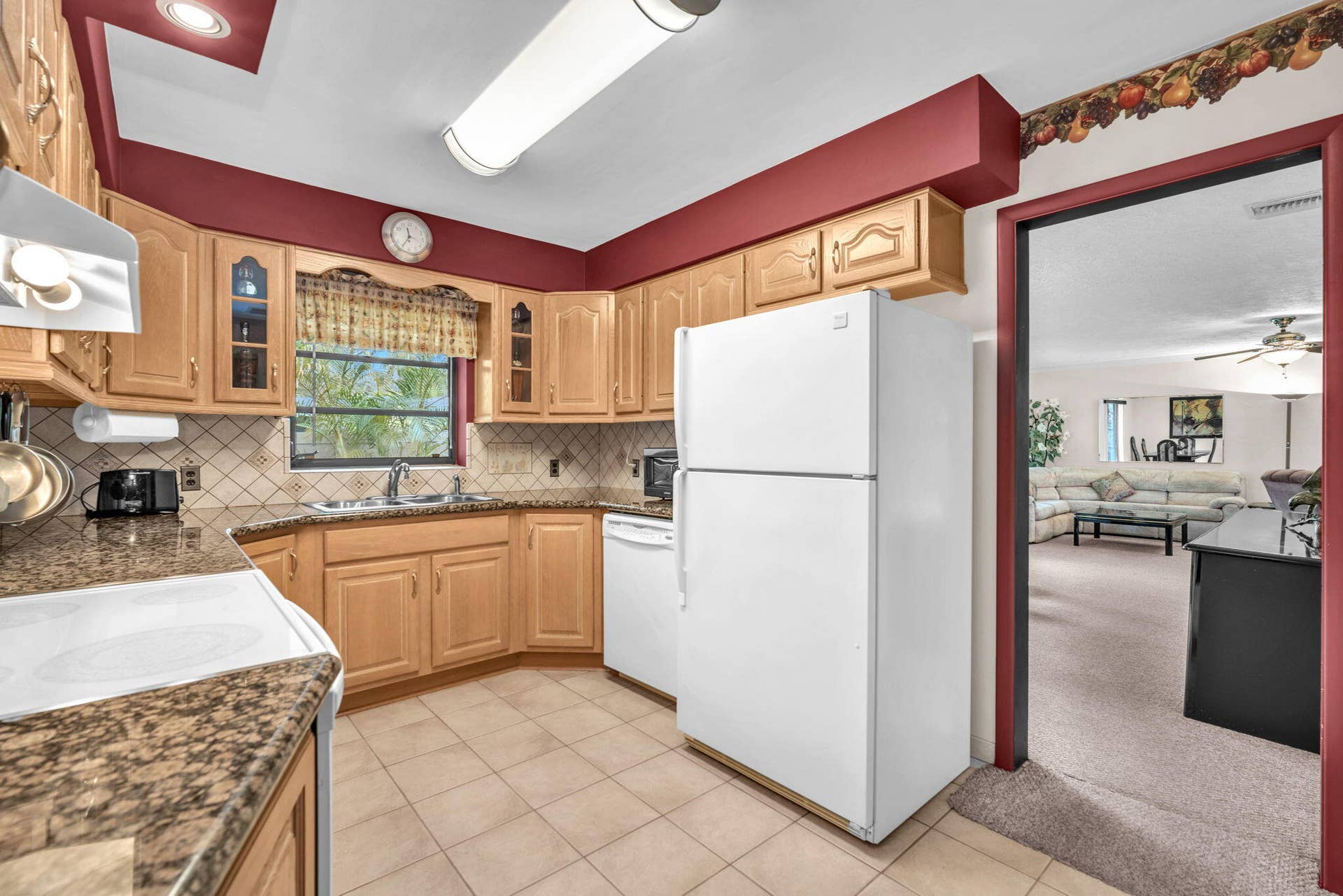601 NW 29th Street, Wilton Manors, FL 33311 18-web-or-mls-DSC06860