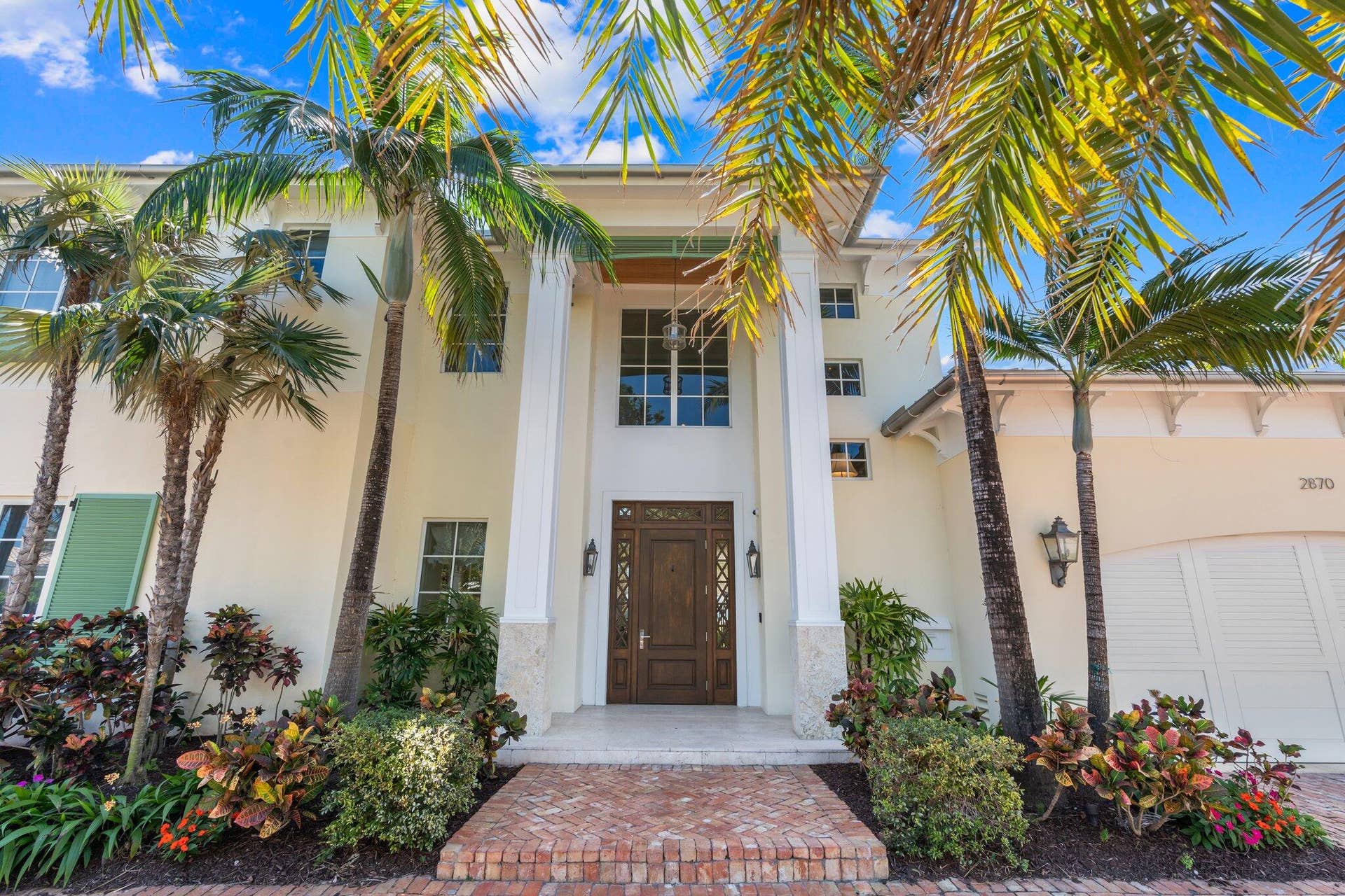 2870 NE 24th Place, Fort Lauderdale, FL 33305 4-web-or-mls-2870 NE 24th Pl Fort Lauder