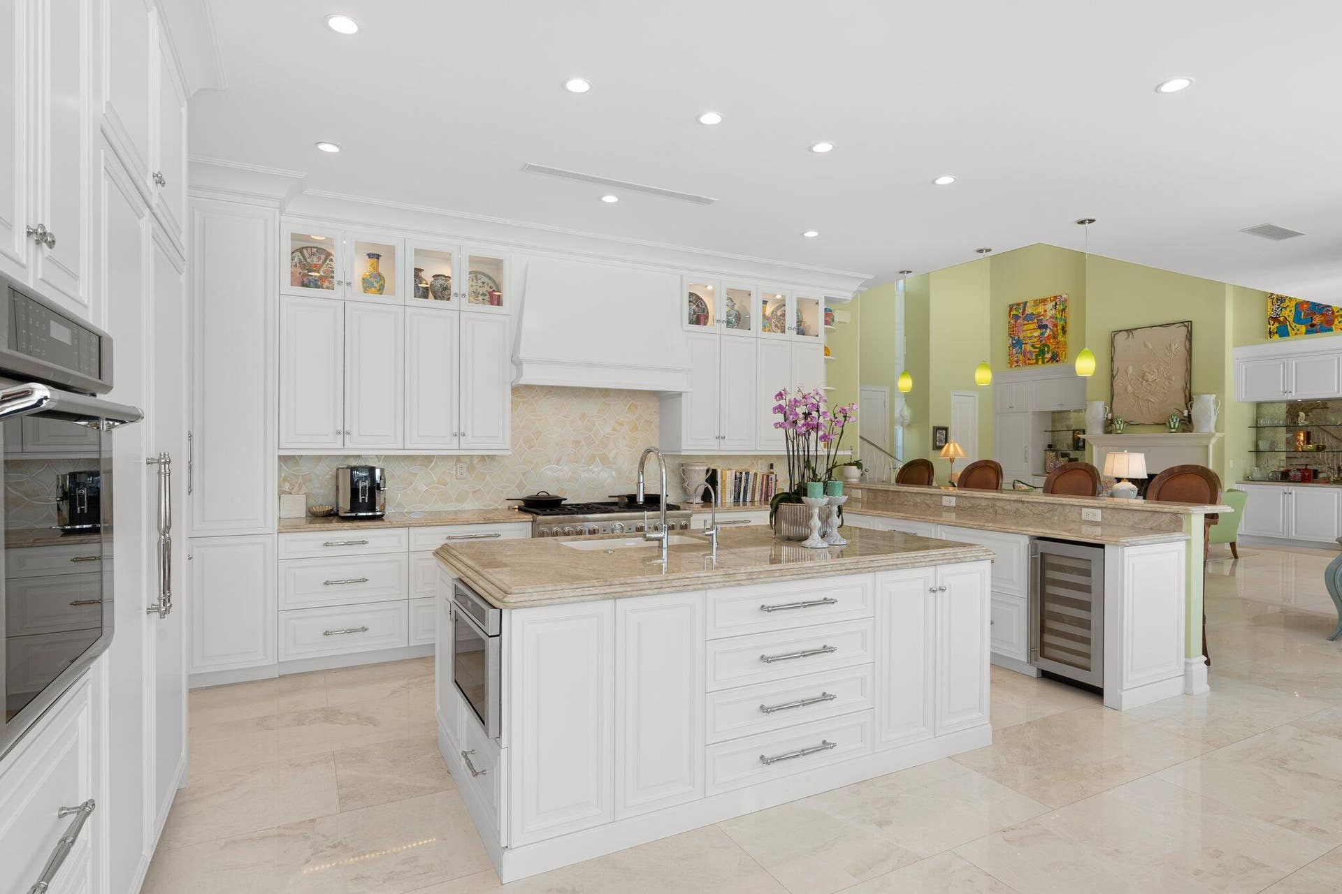 2870 NE 24th Place, Fort Lauderdale, FL 33305 25-web-or-mls-2870 NE 24th Pl Fort Laude