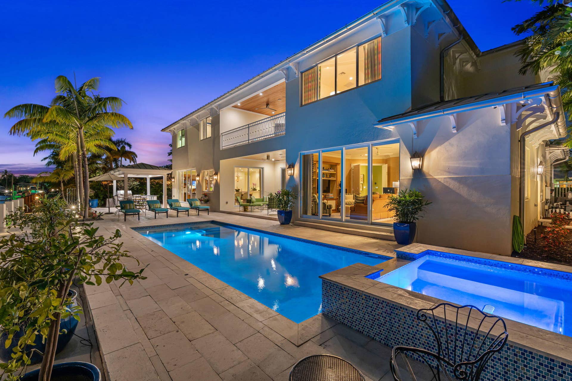 2870 NE 24th Place, Fort Lauderdale, FL 33305 132-web-or-mls-2870 NE 24th Pl Fort Laud