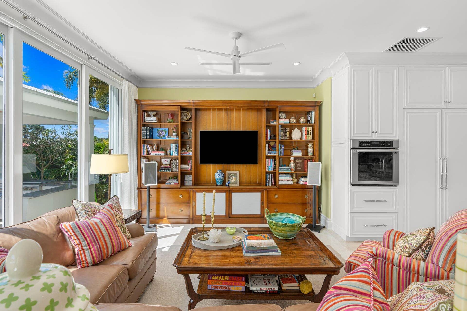 2870 NE 24th Place, Fort Lauderdale, FL 33305 30-web-or-mls-2870 NE 24th Pl Fort Laude