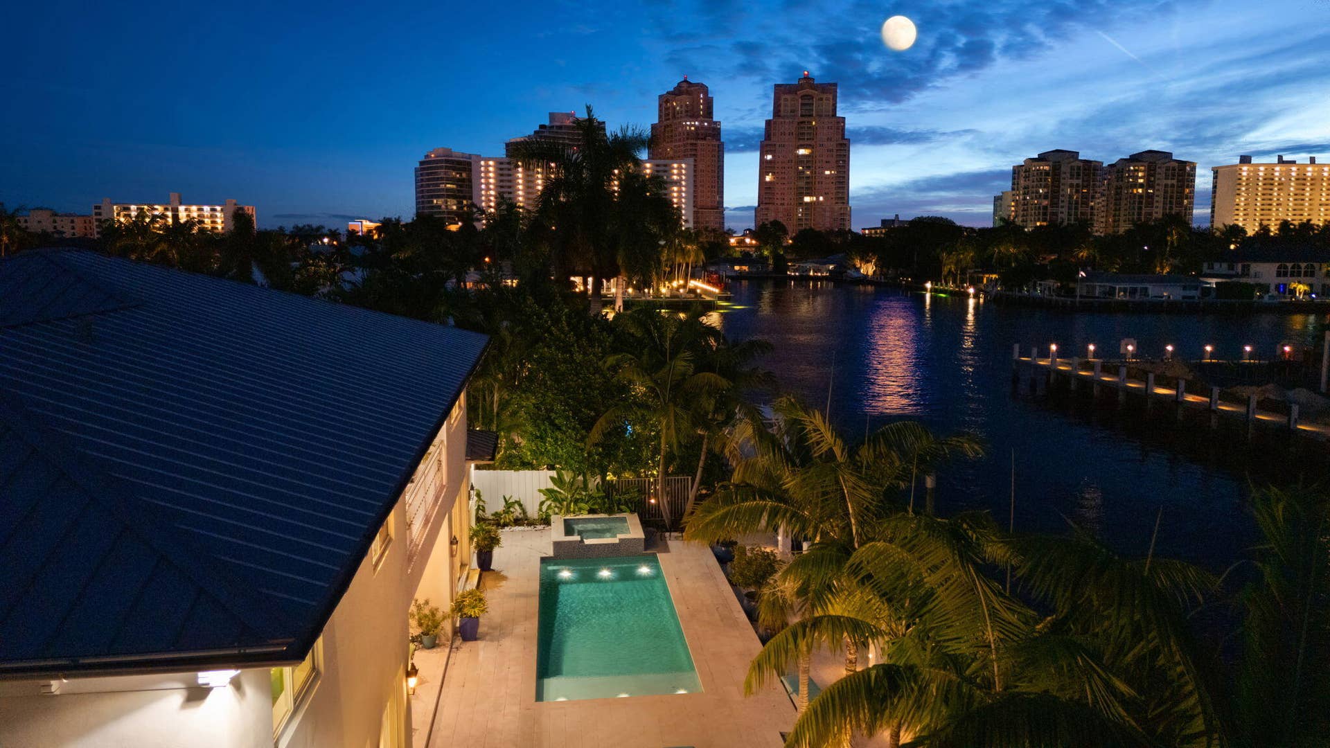 2870 NE 24th Place, Fort Lauderdale, FL 33305 3-web-or-mls-Twilights 2870 NE 24th Plac