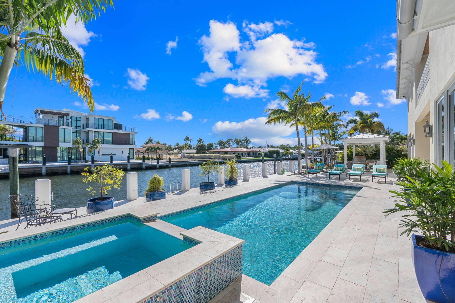 2870 NE 24th Place, Fort Lauderdale, FL 33305 120-web-or-mls-2870 NE 24th Pl Fort Laud