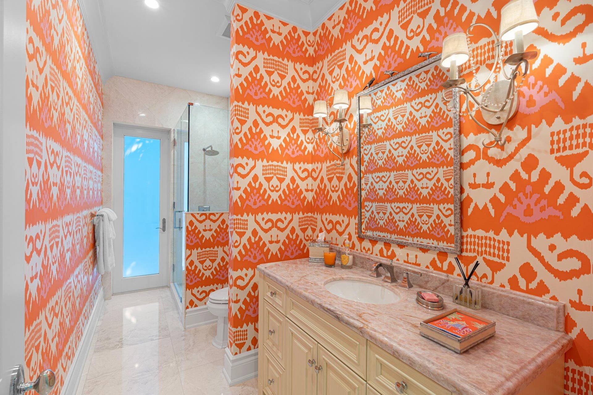 2870 NE 24th Place, Fort Lauderdale, FL 33305 17-web-or-mls-2870 NE 24th Pl Fort Laude