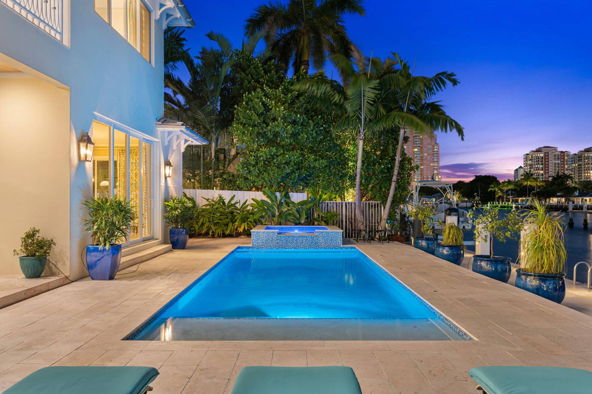 2870 NE 24th Place, Fort Lauderdale, FL 33305 128-web-or-mls-2870 NE 24th Pl Fort Laud