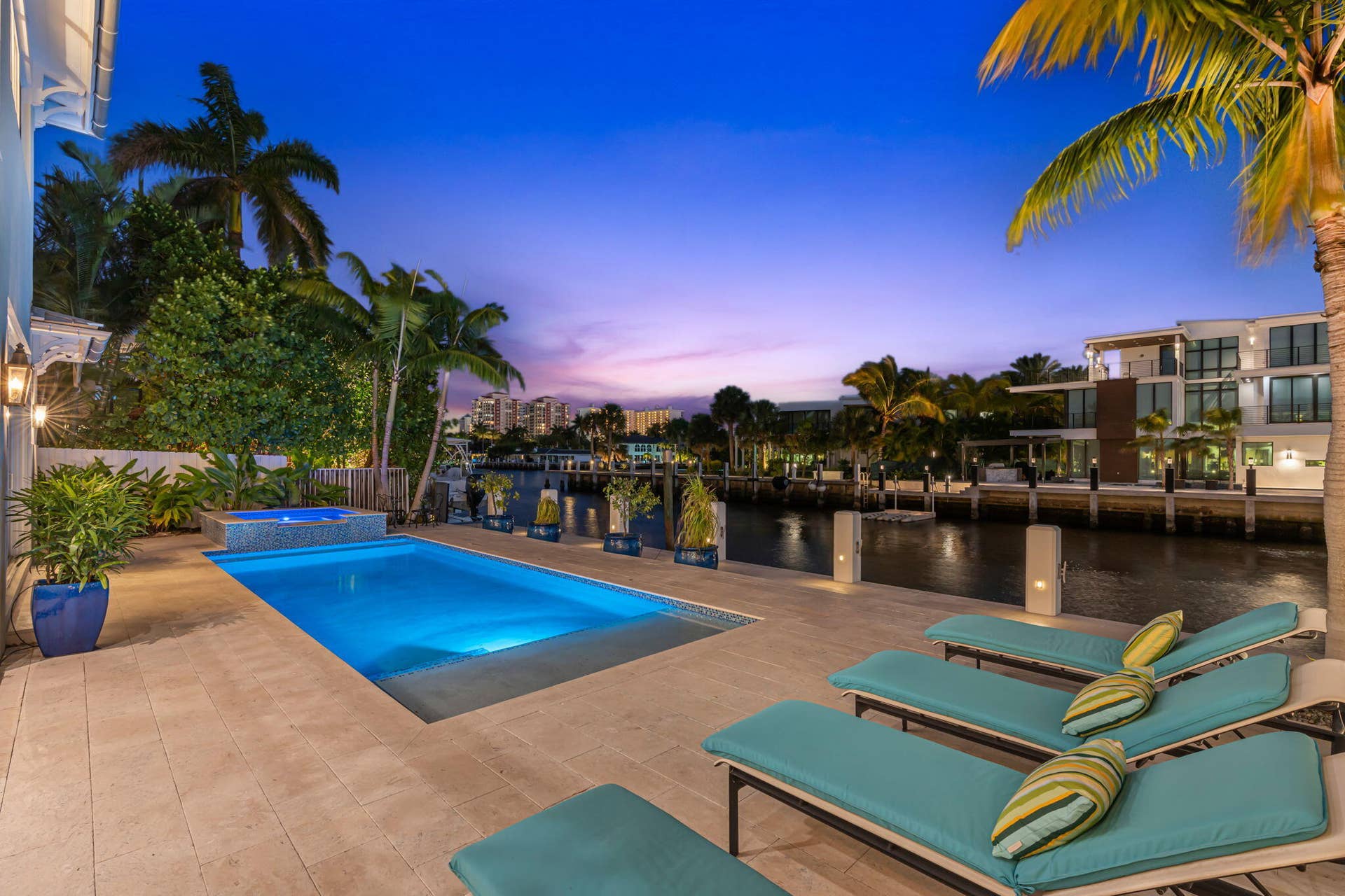 2870 NE 24th Place, Fort Lauderdale, FL 33305 127-web-or-mls-2870 NE 24th Pl Fort Laud