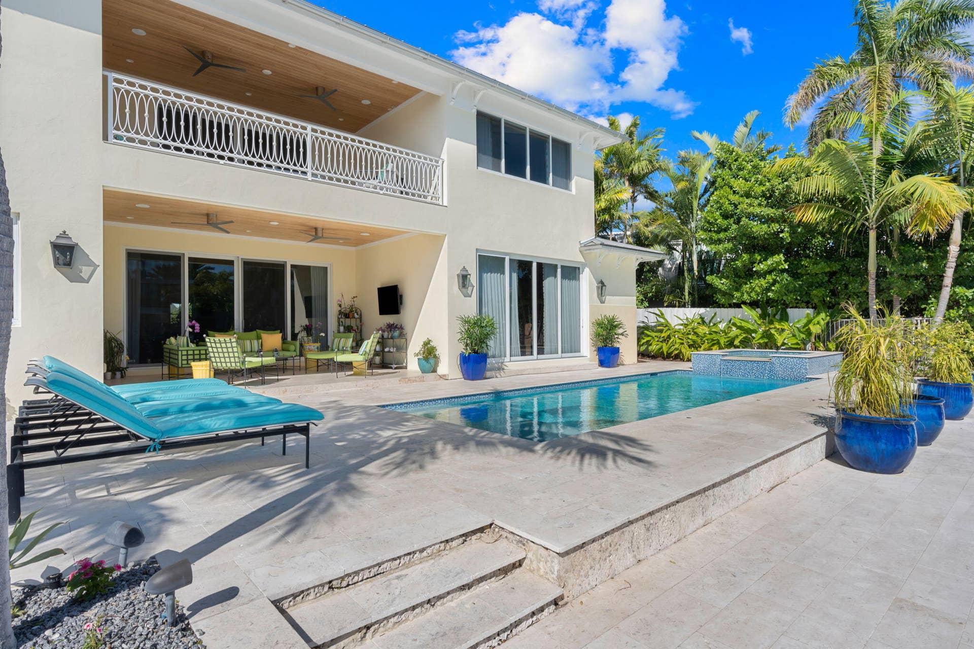2870 NE 24th Place, Fort Lauderdale, FL 33305 116-web-or-mls-2870 NE 24th Pl Fort Laud