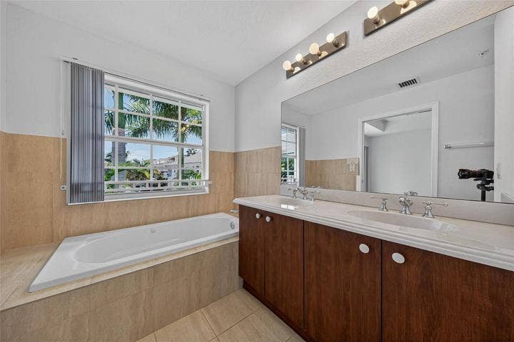 primary bath 1