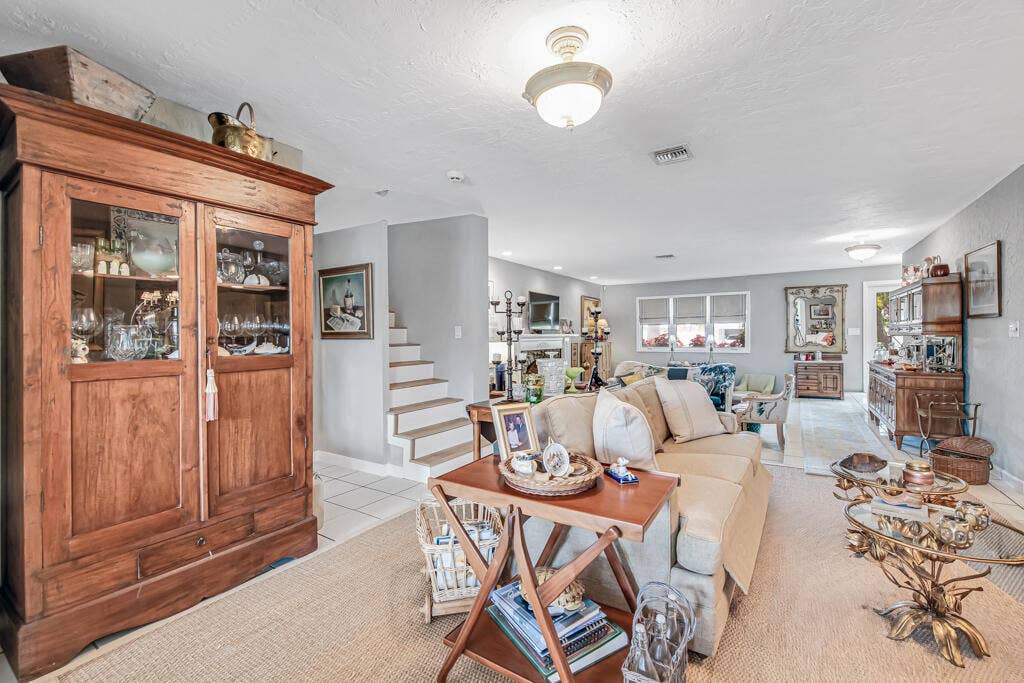 491 SE 16th Avenue, Pompano Beach, FL 33060 13