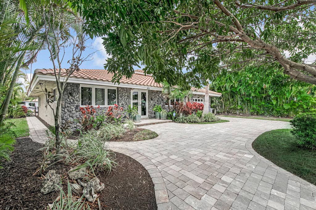 491 SE 16th Avenue, Pompano Beach, FL 33060 05