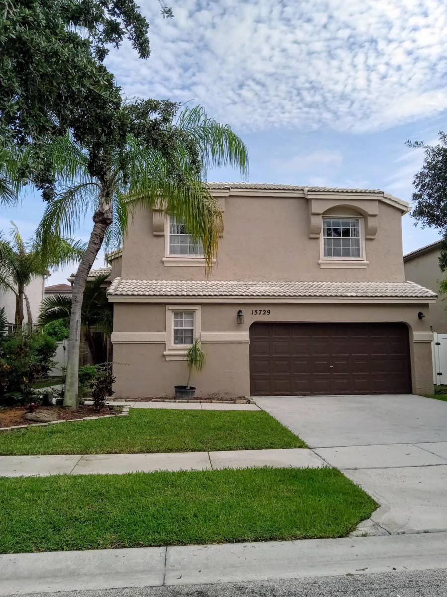 Property photo for 15729 NW Tenth Street NW, Pembroke Pines, FL