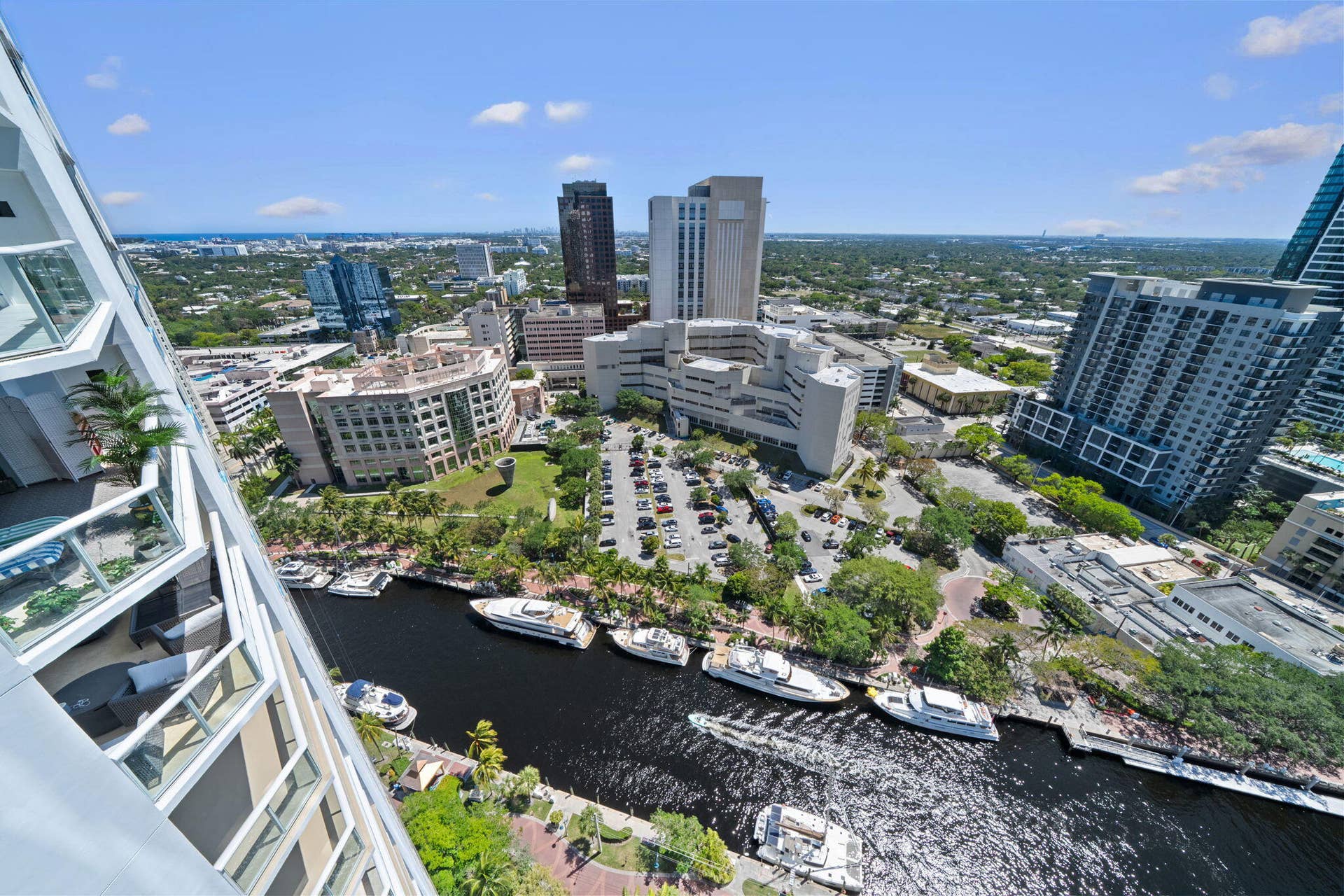 333 Las Olas Way, #2904, Fort Lauderdale, Fort Lauderdale, FL 33301 35-web-or-mls-A7R09195 copy