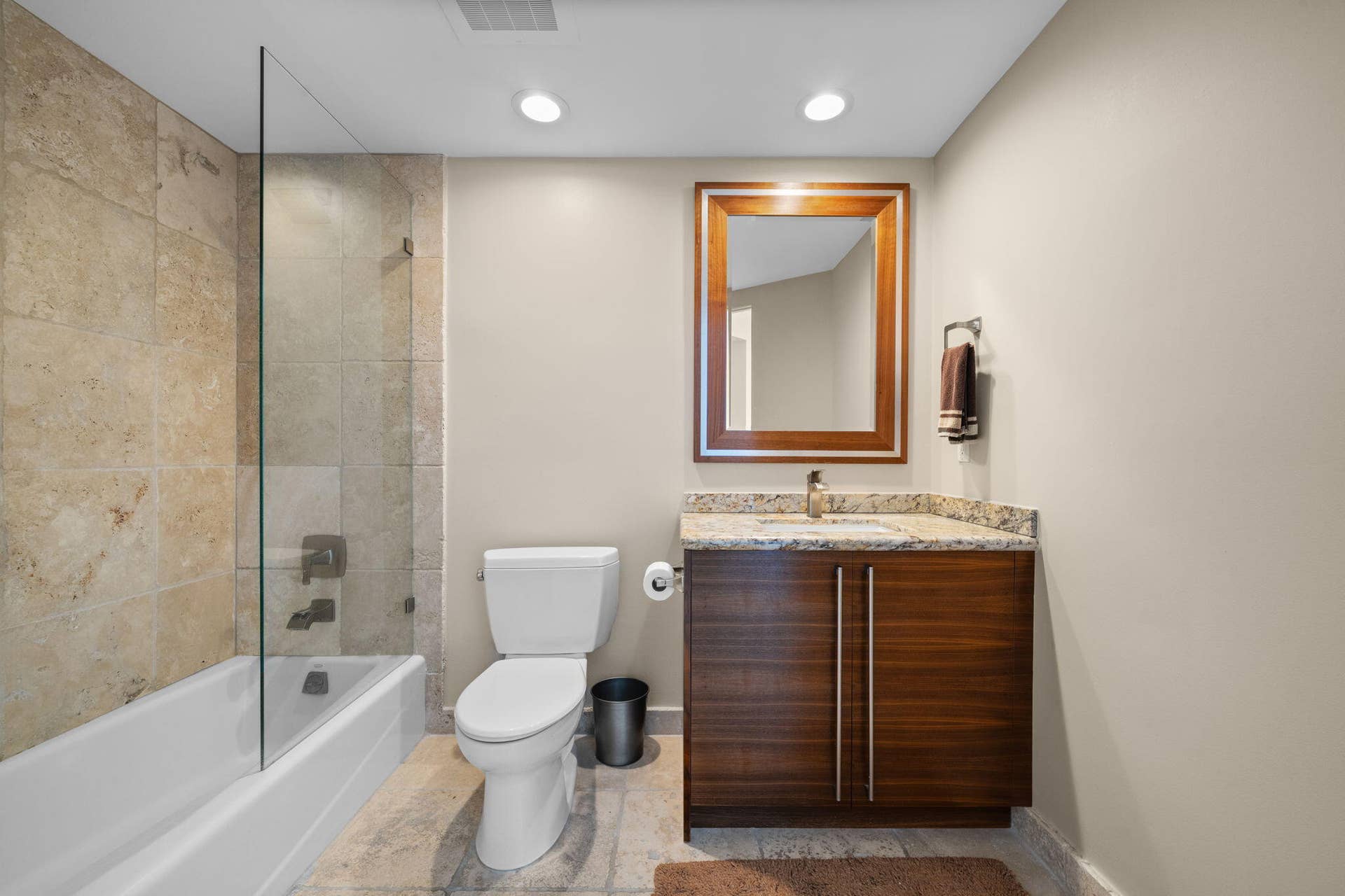 333 Las Olas Way, #2904, Fort Lauderdale, Fort Lauderdale, FL 33301 23-web-or-mls-A7R09155 copy