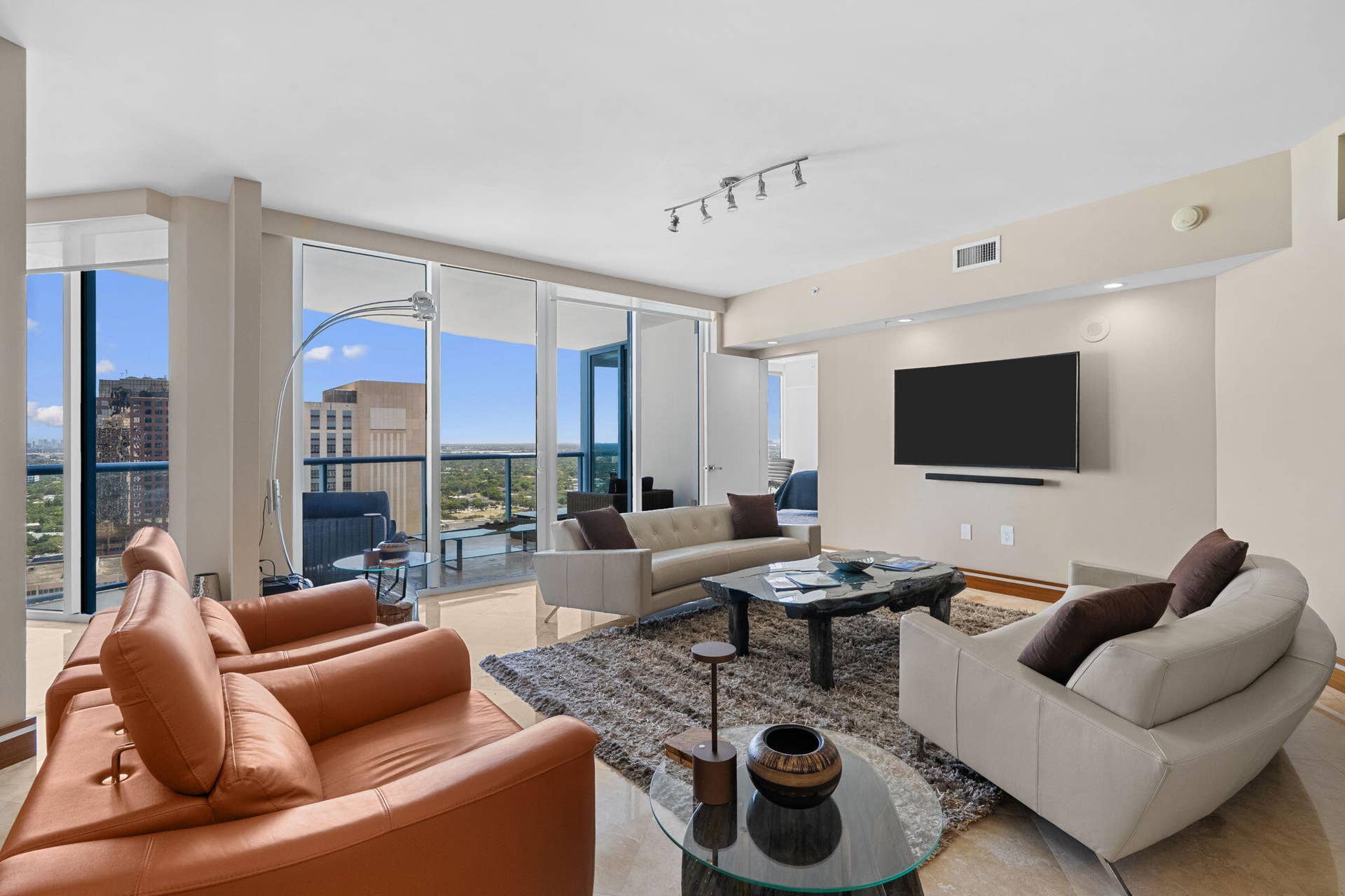 333 Las Olas Way, #2904, Fort Lauderdale, Fort Lauderdale, FL 33301 5-web-or-mls-A7R09215 copy