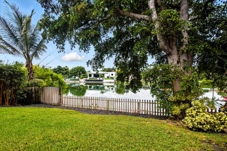 Property photo for 1625 NE 20th Avenue, Fort Lauderdale, FL