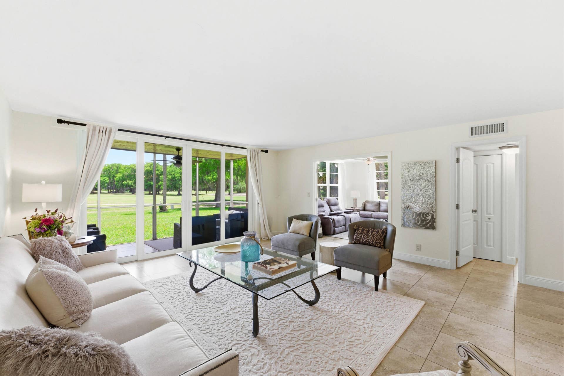 3800 Oaks Clubhouse Drive, #106, Pompano Beach, FL 33069 3800 Oaks Clubhouse Dr U106_014