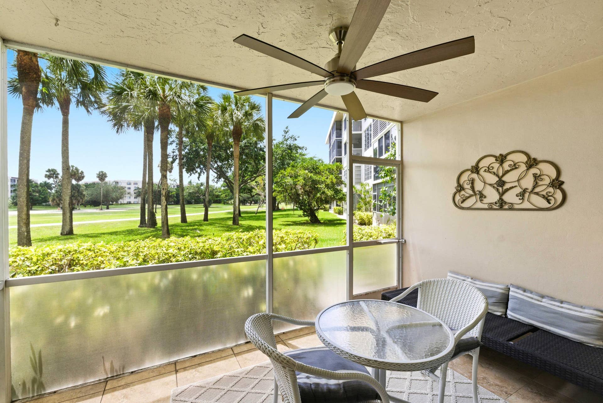 3800 Oaks Clubhouse Drive, #106, Pompano Beach, FL 33069 3800 Oaks Clubhouse Dr U106_040