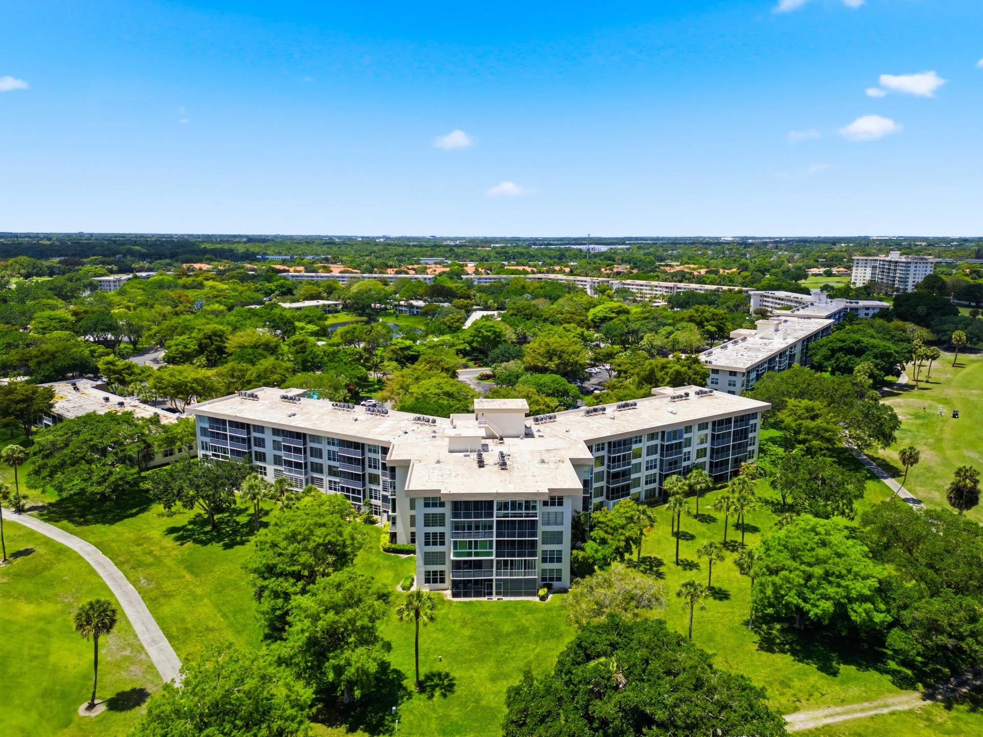3800 Oaks Clubhouse Drive, #106, Pompano Beach, FL 33069 3800 Oaks Clubhouse Dr U106_003