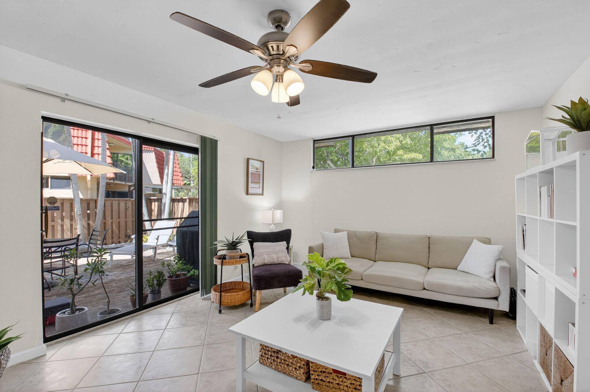 8057 Severn Drive, #A, Boca Raton, FL 33433 Living