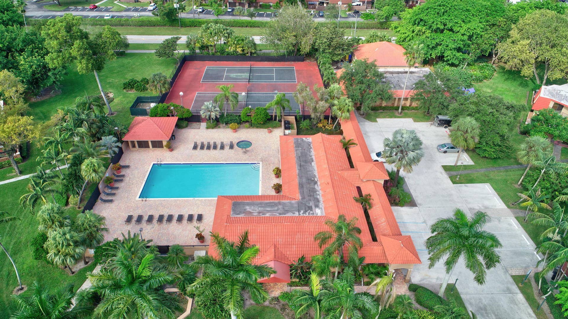 8057 Severn Drive, #A, Boca Raton, FL 33433 Pool