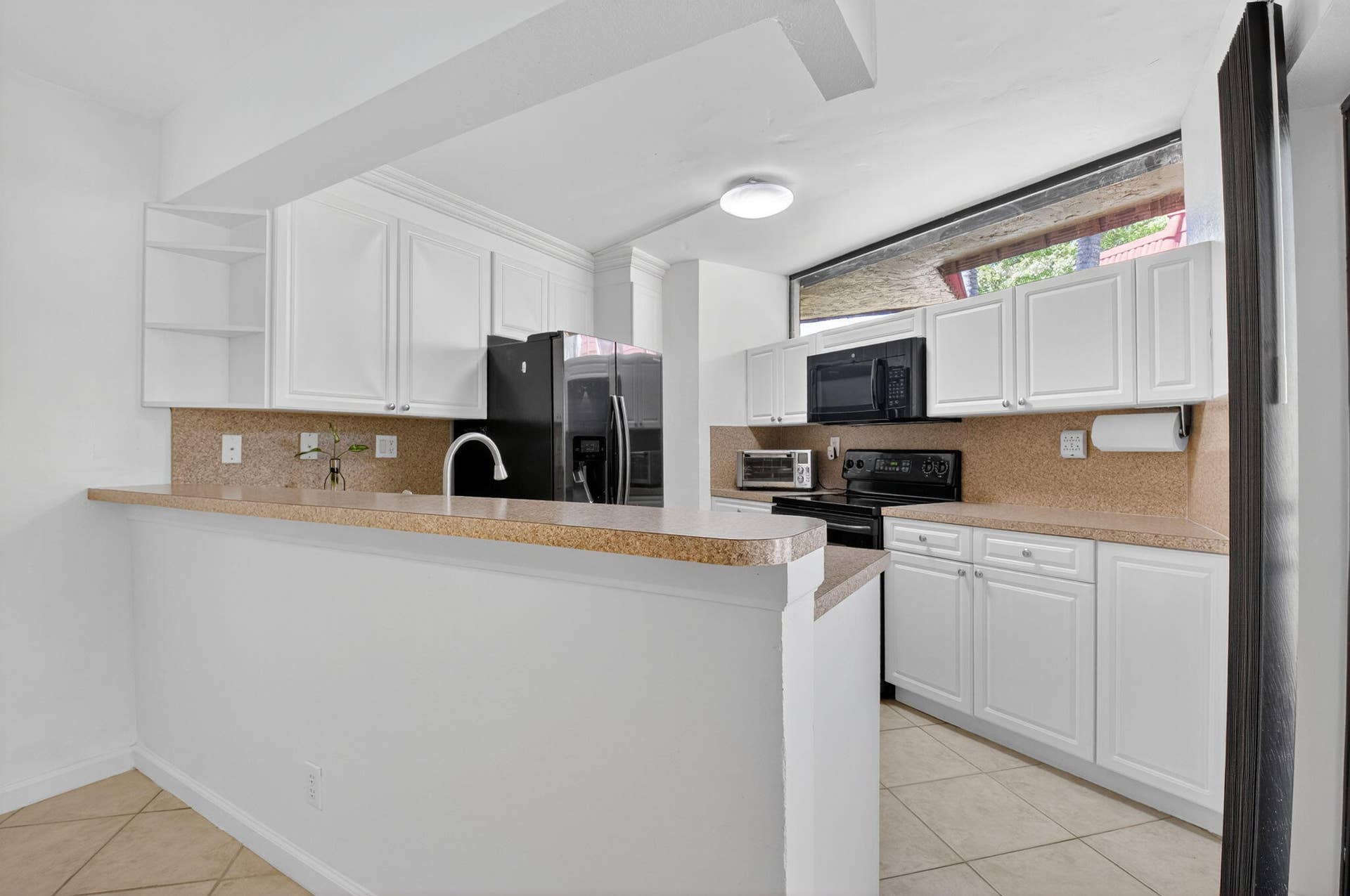 8057 Severn Drive, #A, Boca Raton, FL 33433 Kitchen
