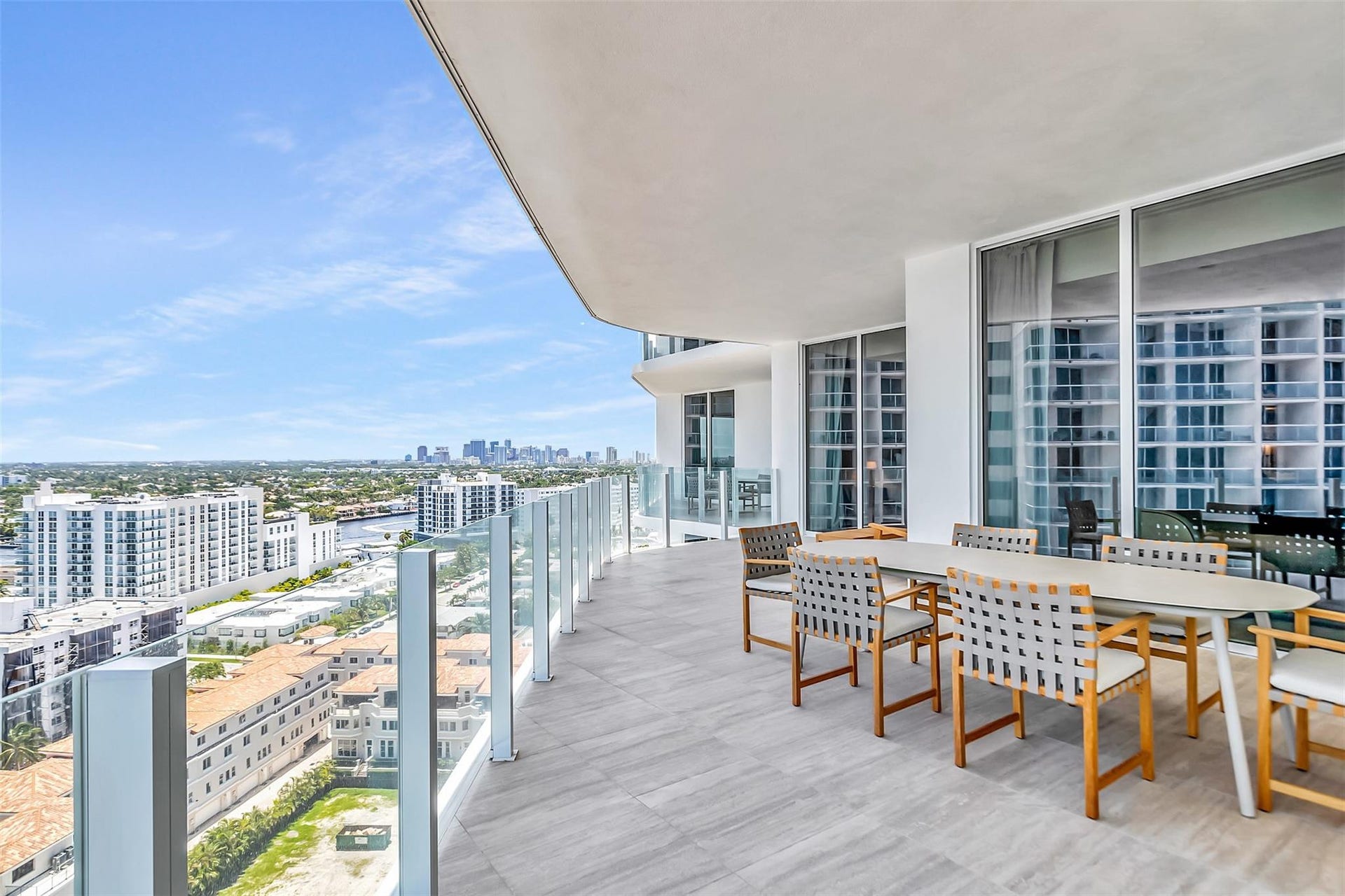 525 N Fort Lauderdale Beach Boulevard, #1607, Fort Lauderdale, FL 33304 Intercoastal Views from Unit Expansive Balcony