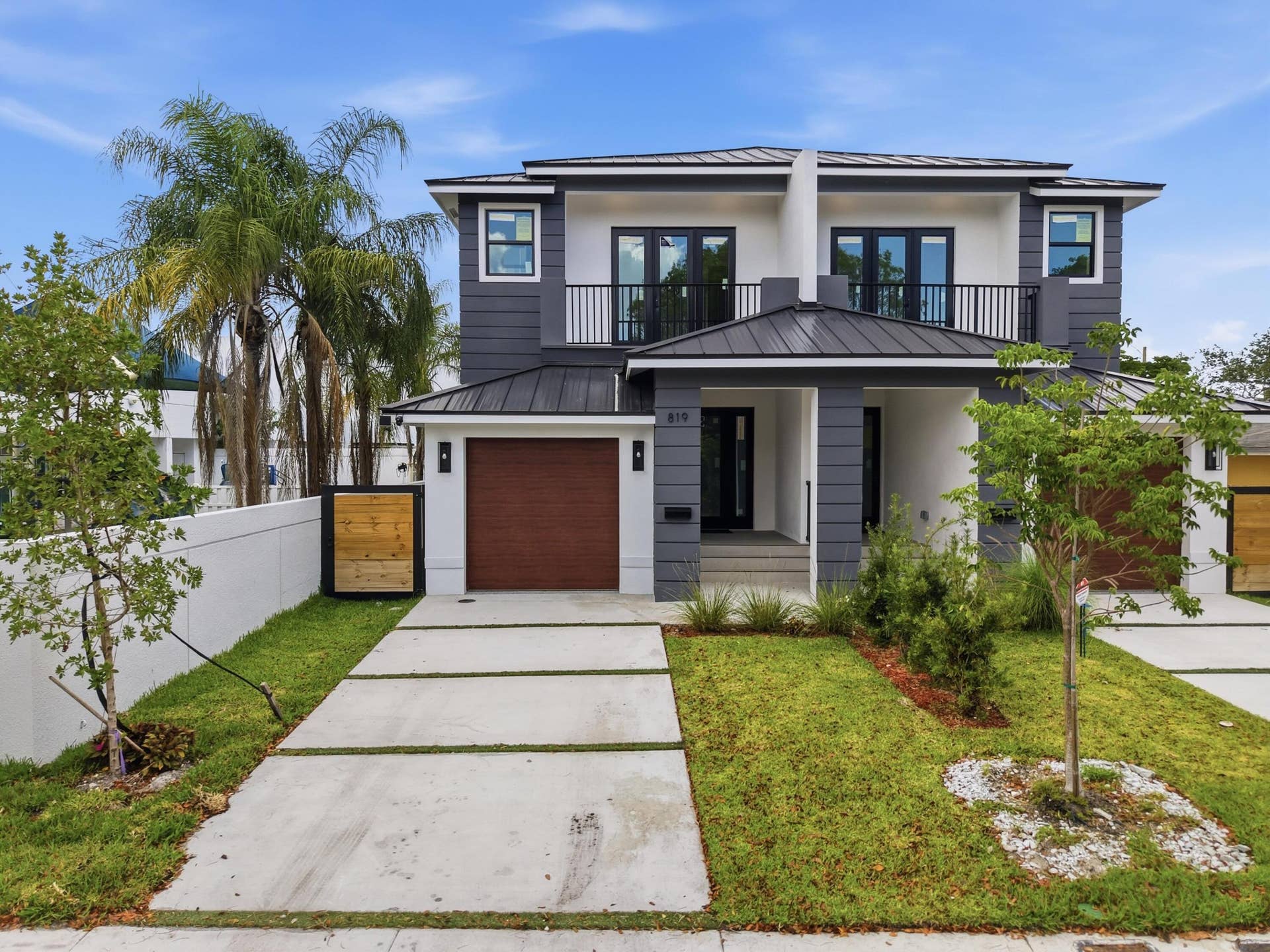 819 SW 1st Street, Fort Lauderdale, FL 33312 5