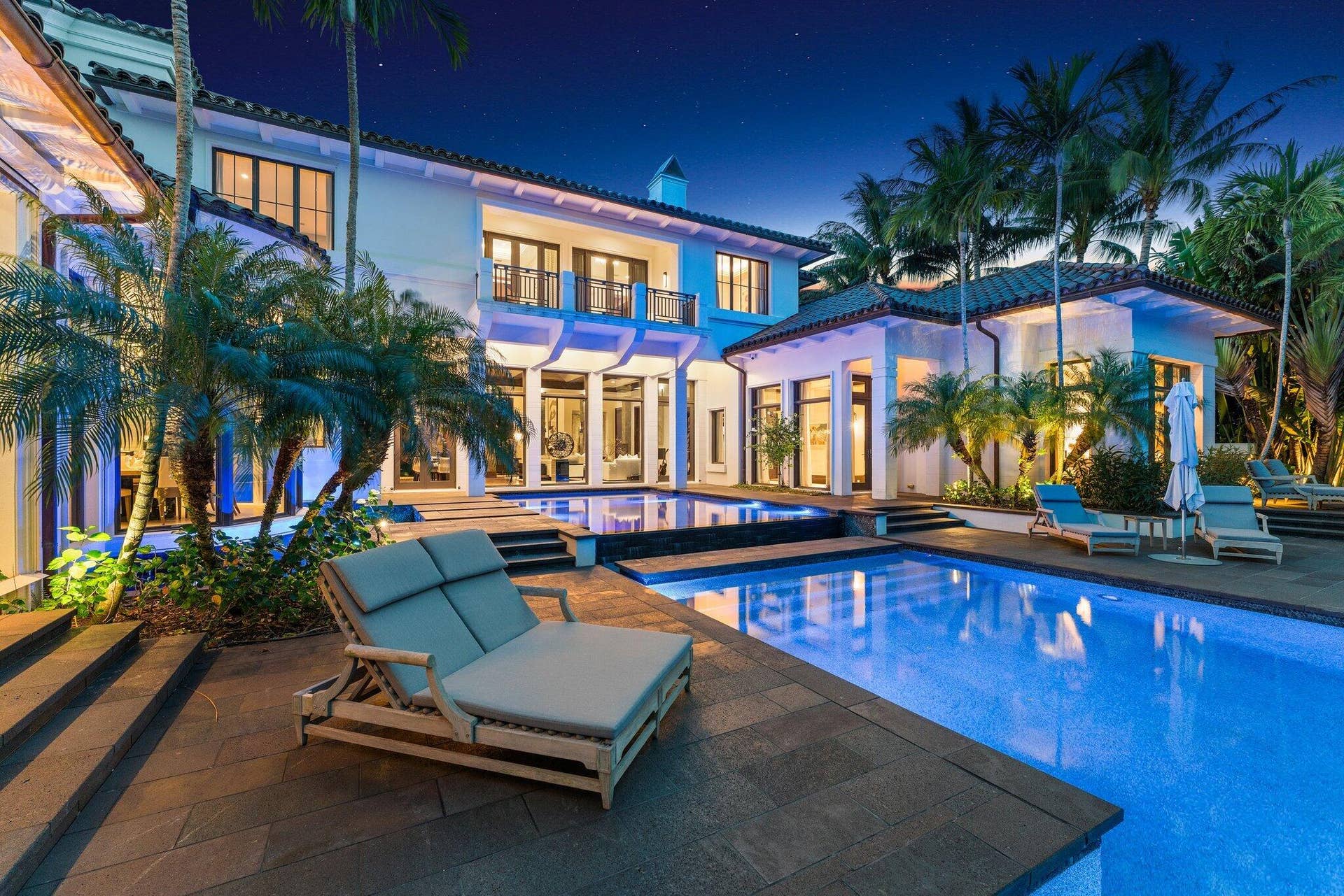 232 Bears Club Drive, Jupiter, FL 33477 Rear Elevation and Pool