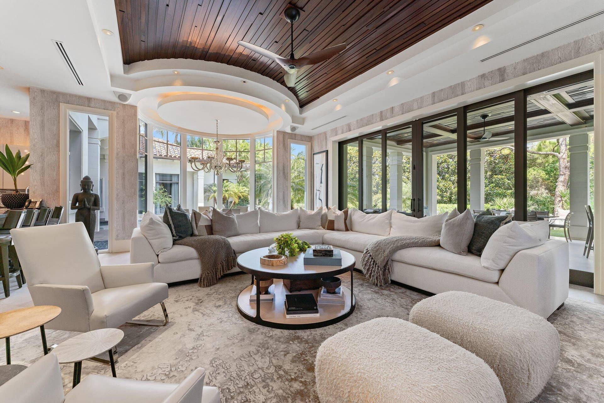 232 Bears Club Drive, Jupiter, FL 33477 Family Room