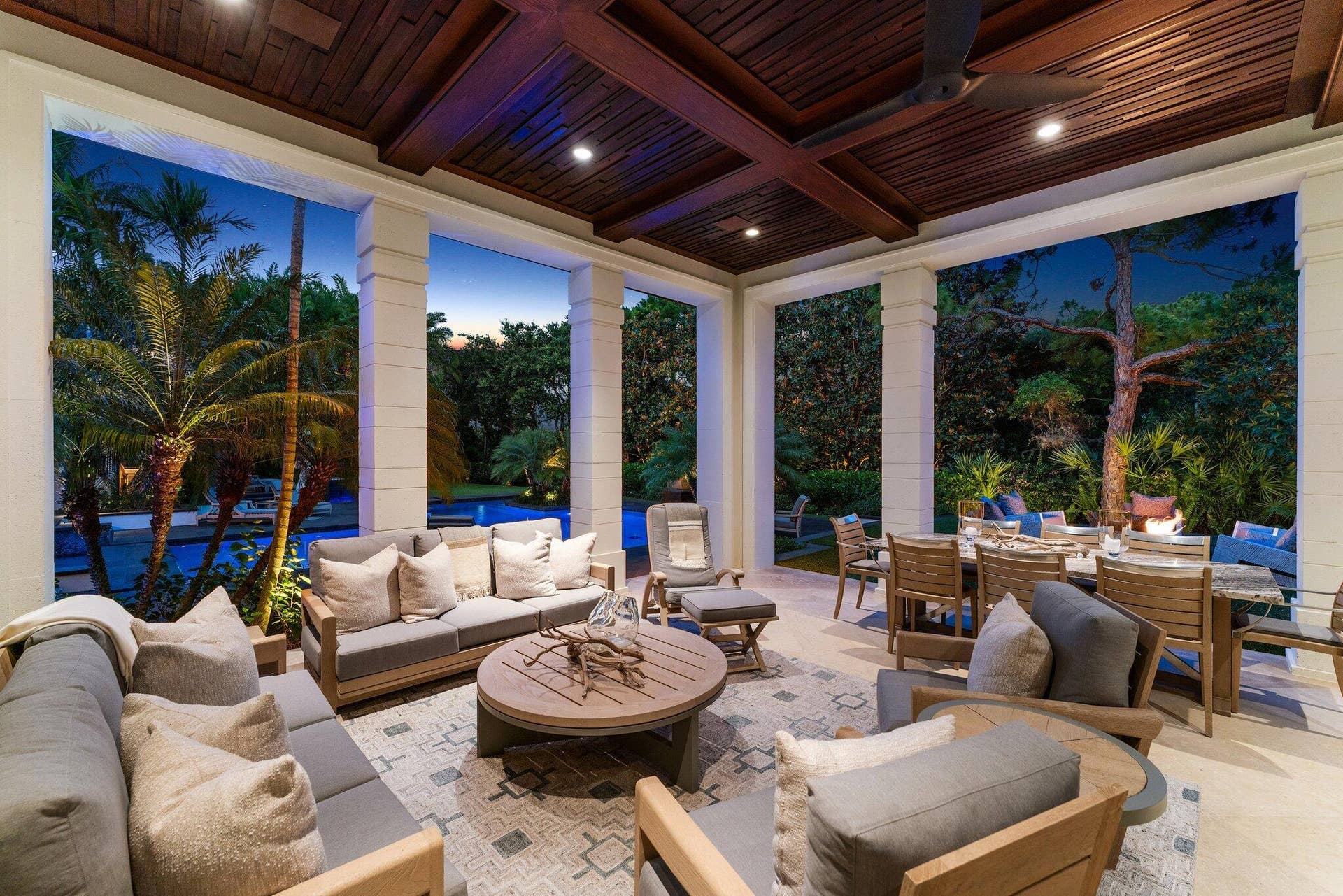 232 Bears Club Drive, Jupiter, FL 33477 Covered Patio