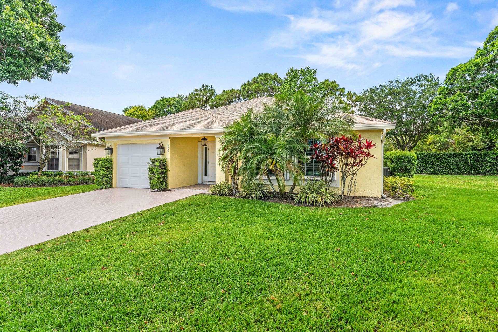 226 Moccasin Trail W, Jupiter, FL 33458 226 Moccasin