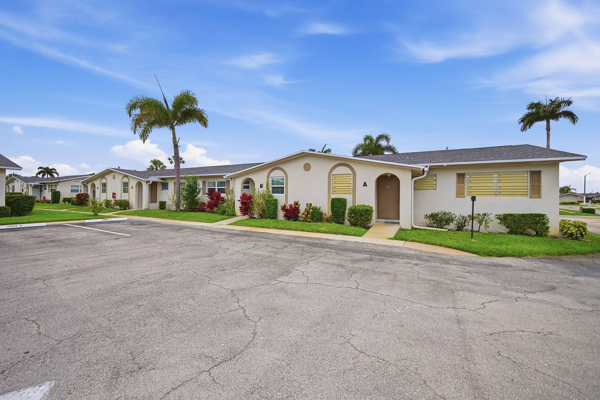 2680 Barkley Drive E, #C, West Palm Beach, FL 33415 01_ra1_4073