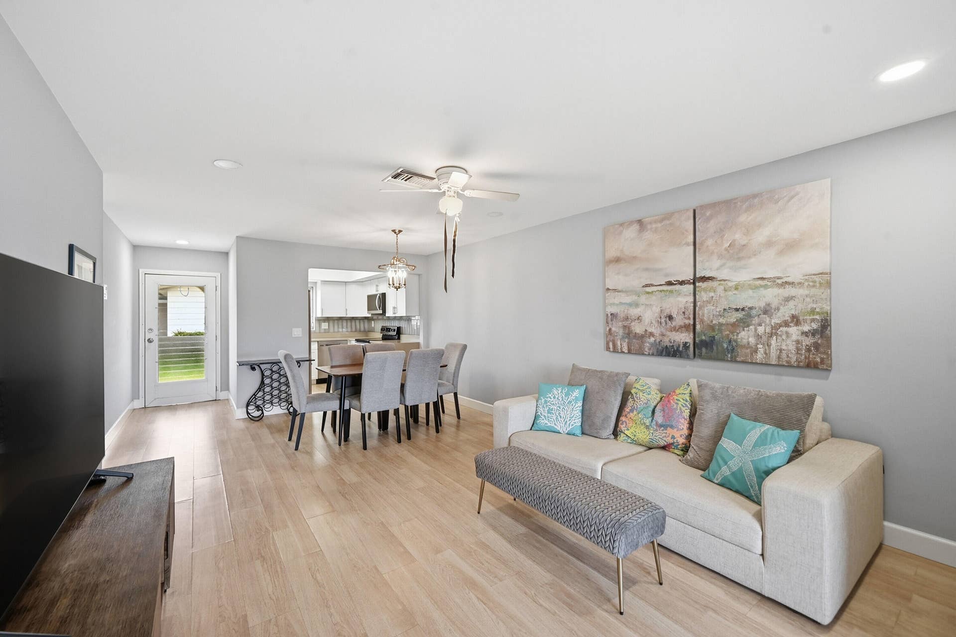 2680 Barkley Drive E, #C, West Palm Beach, FL 33415 15_ra1_4158