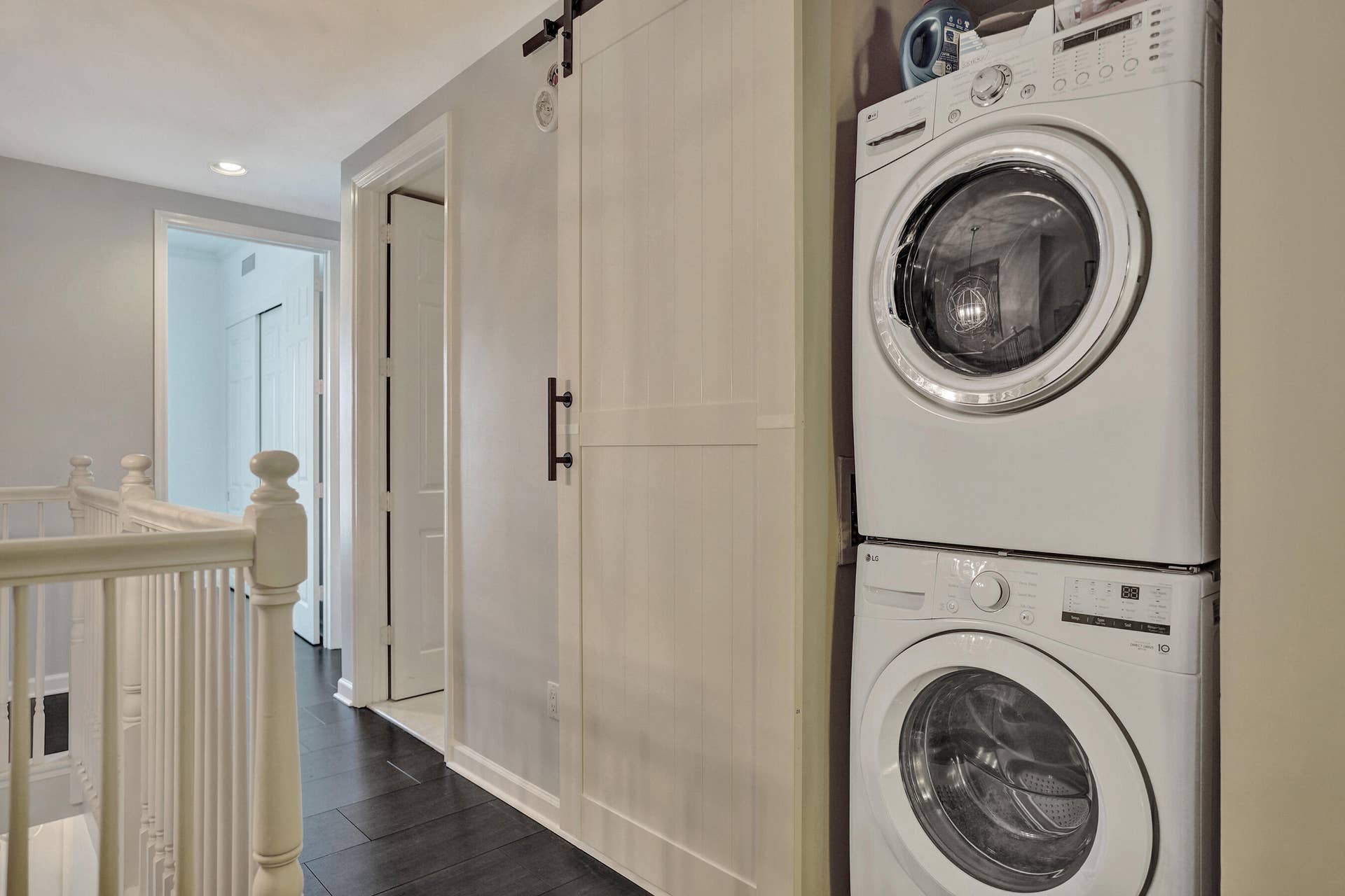 2625 NE 14th Avenue, #114, Wilton Manors, FL 33334 Laundry