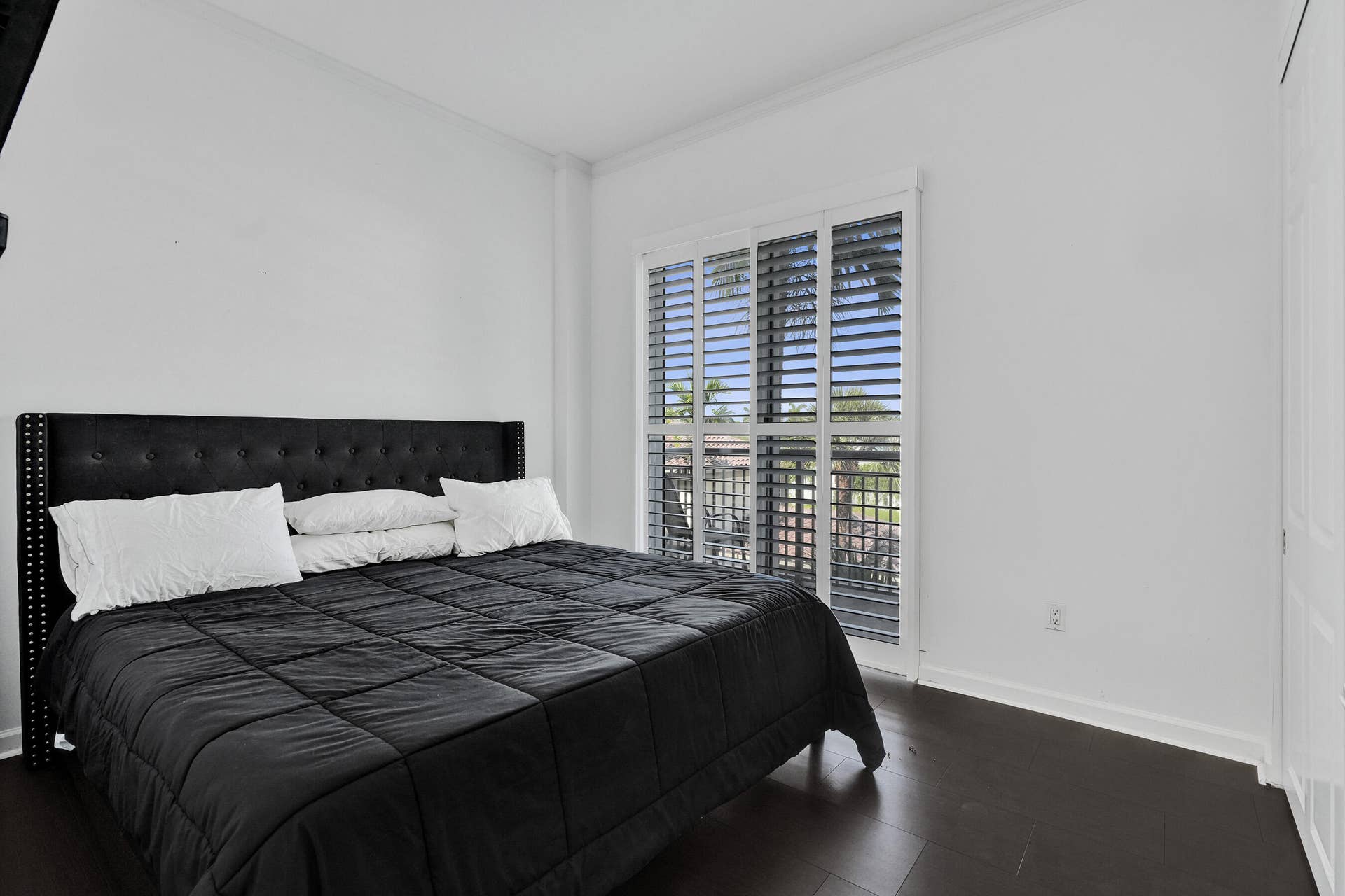 2625 NE 14th Avenue, #114, Wilton Manors, FL 33334 Second bedroom