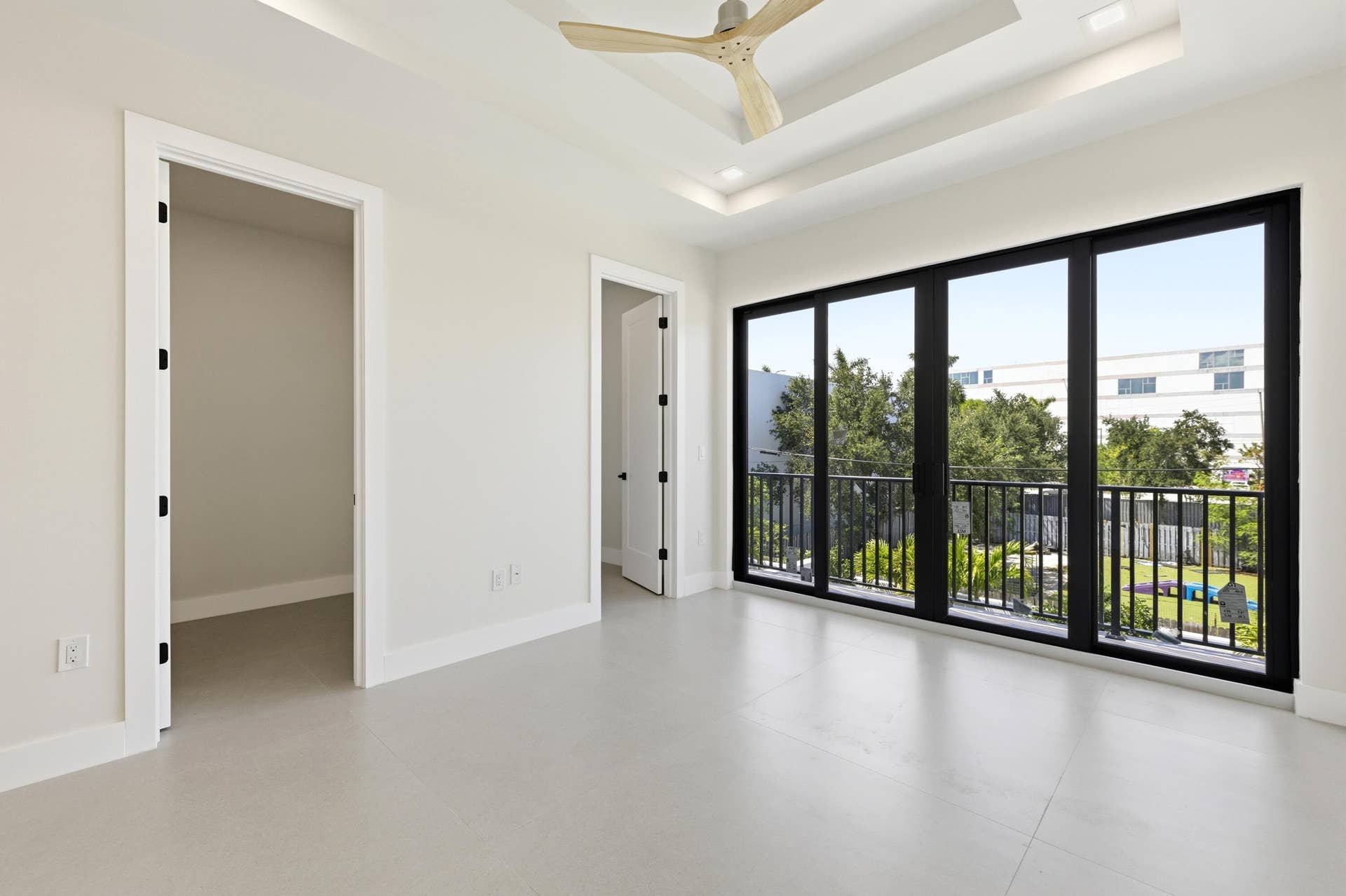 821 SW 1st Street, Fort Lauderdale, FL 33312 22