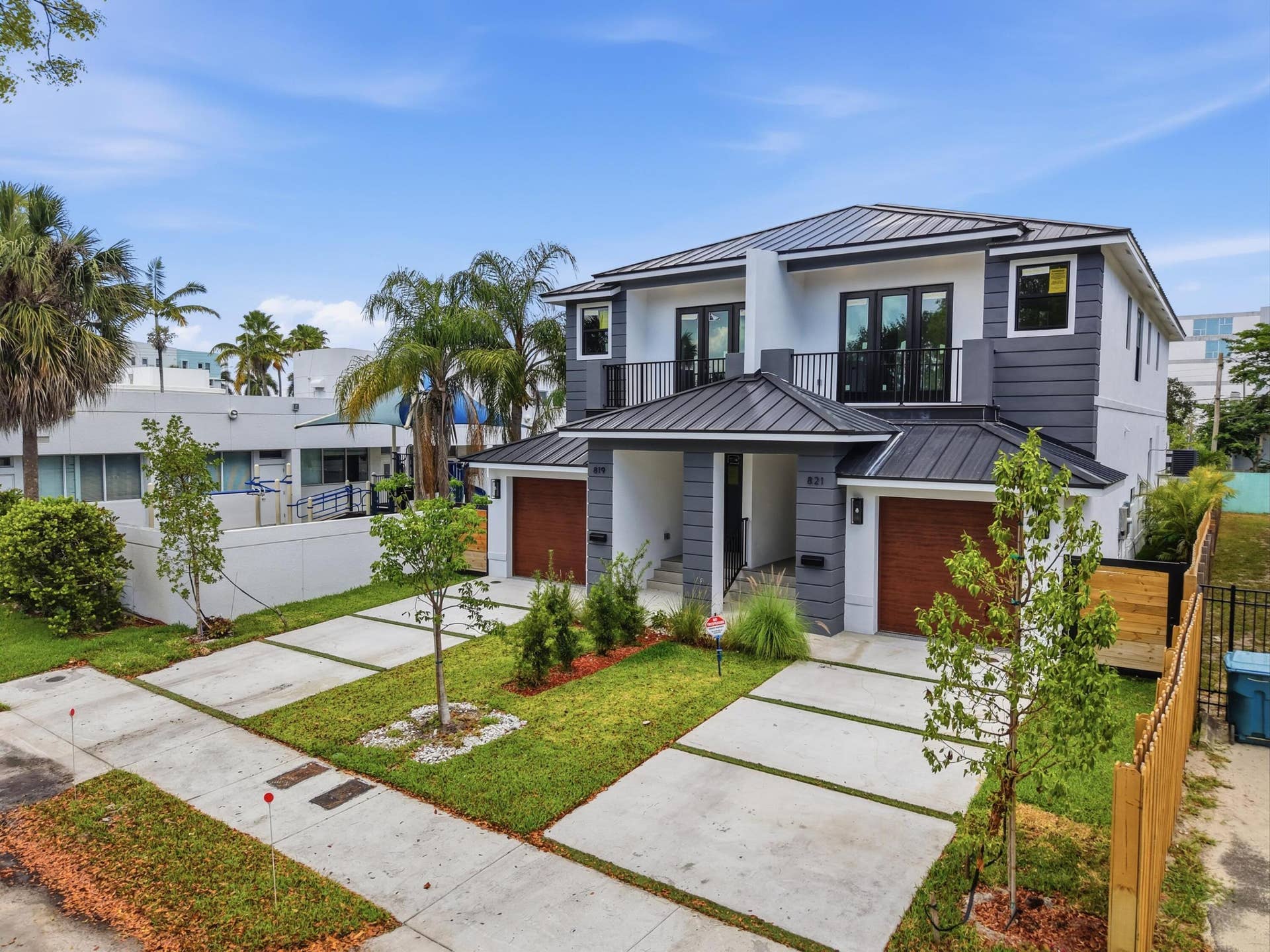 821 SW 1st Street, Fort Lauderdale, FL 33312 4