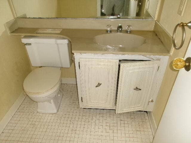 4201 S Ocean Boulevard, #L2, South Palm Beach, FL 33480 100_0024