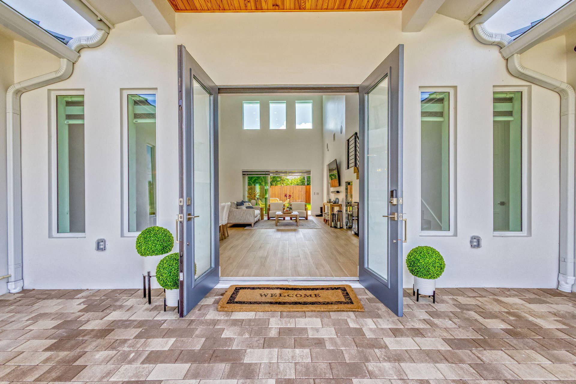 12952 Drayton Road SE, North Palm Beach, FL 33408 11-web-or-mls-5D1A8896_HDR