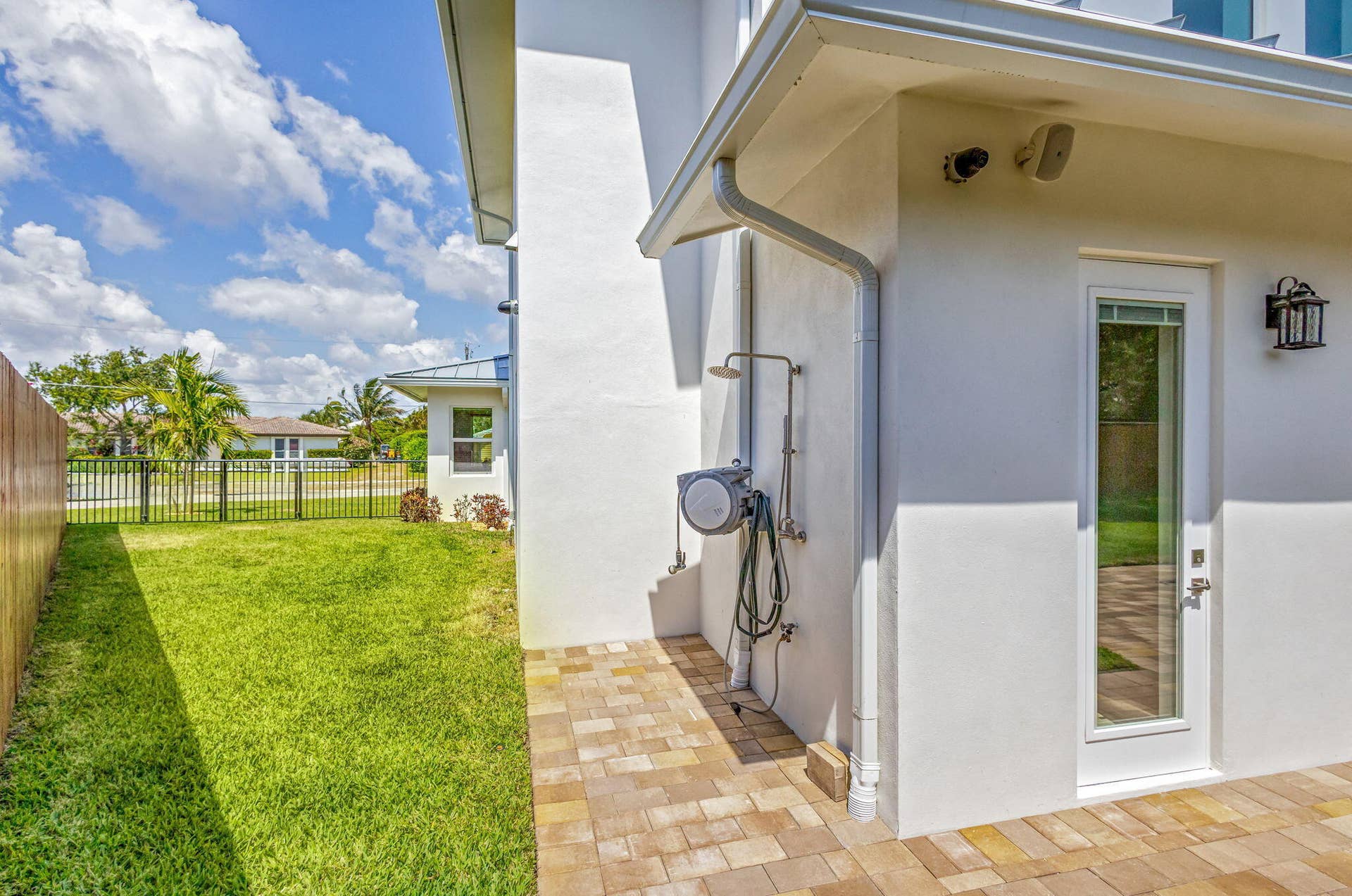 12952 Drayton Road SE, North Palm Beach, FL 33408 90-web-or-mls-5D1A8841_HDR