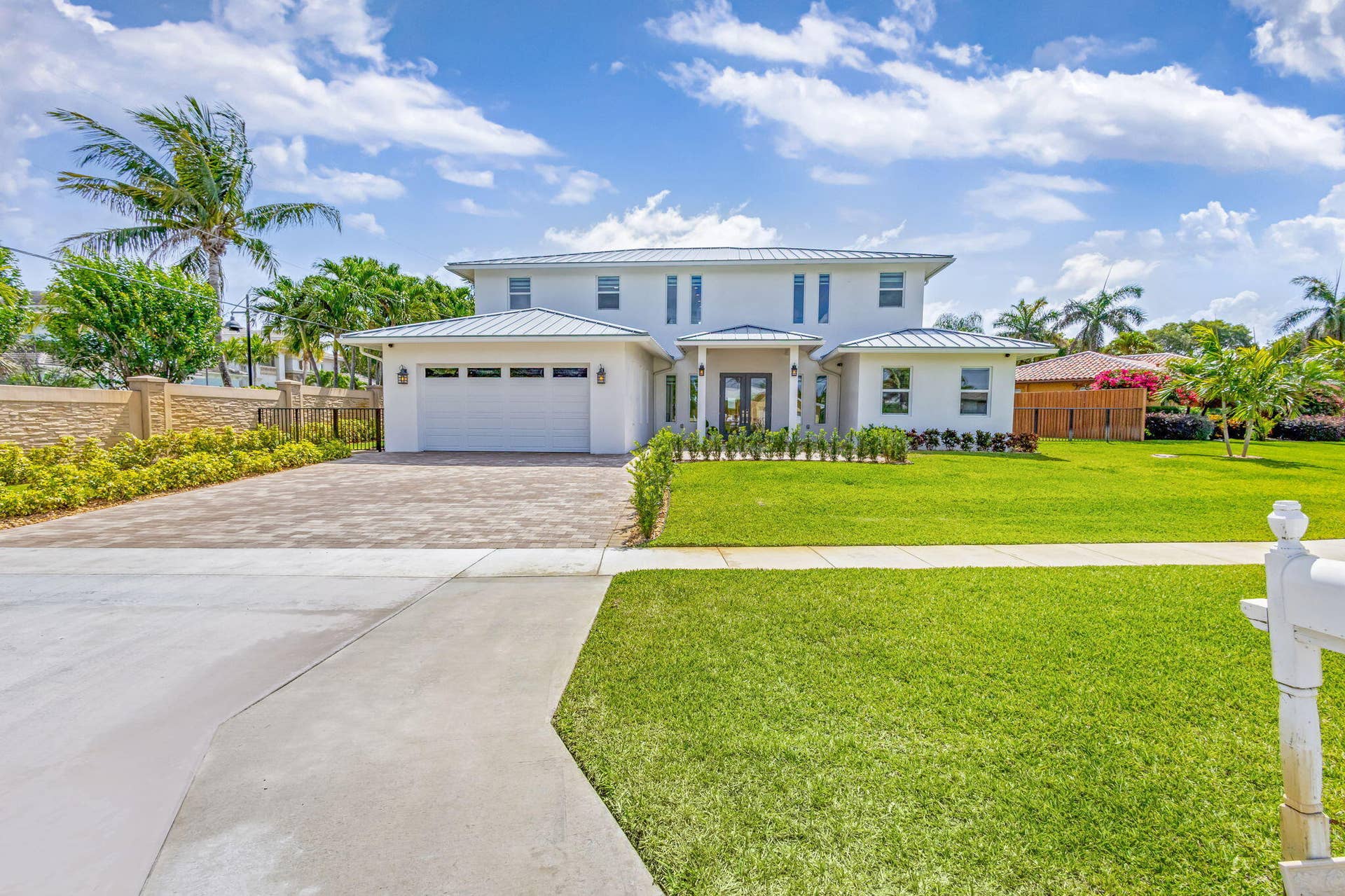 12952 Drayton Road SE, North Palm Beach, FL 33408 3-web-or-mls-5D1A8766_HDR