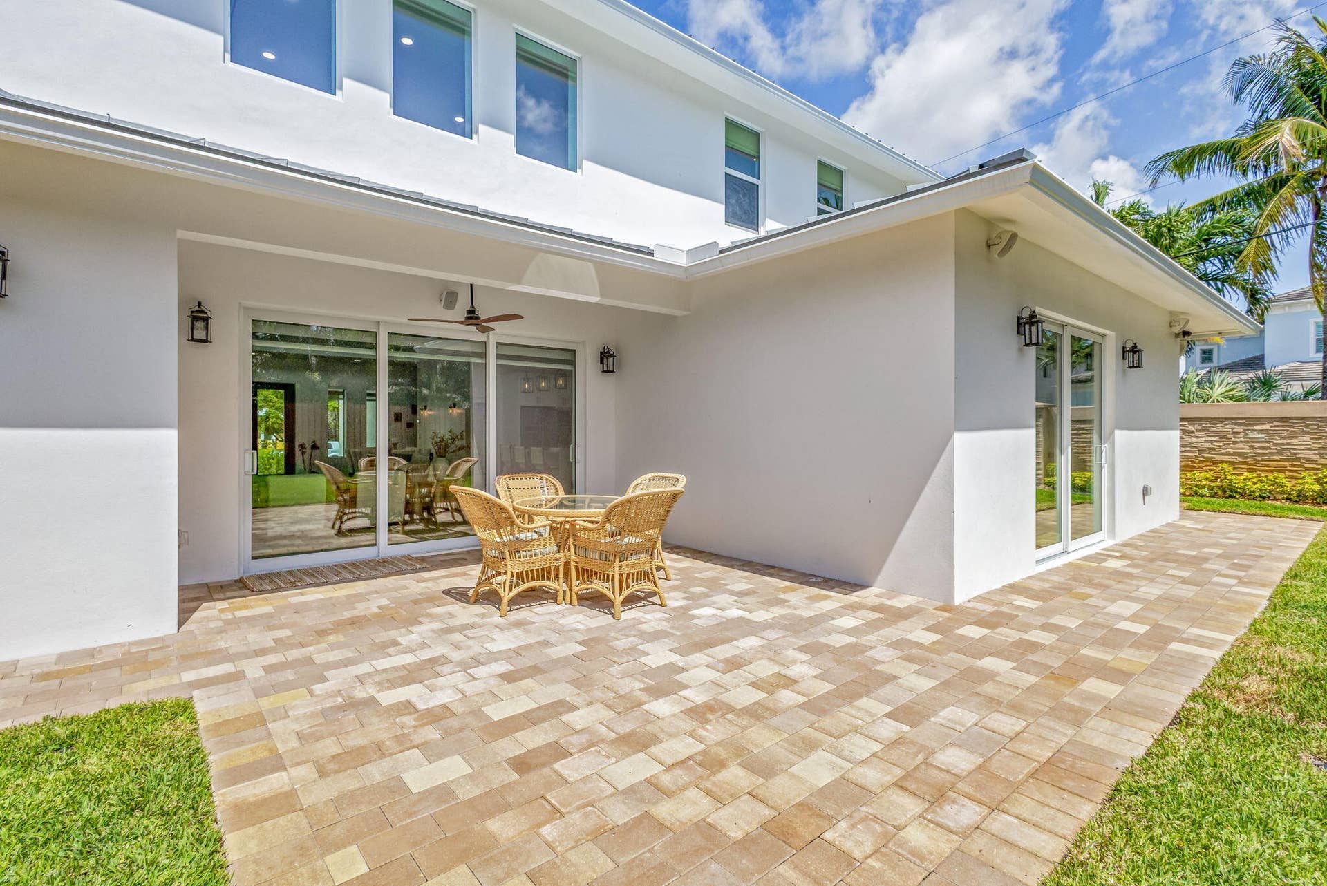 12952 Drayton Road SE, North Palm Beach, FL 33408 84-web-or-mls-5D1A8826_HDR