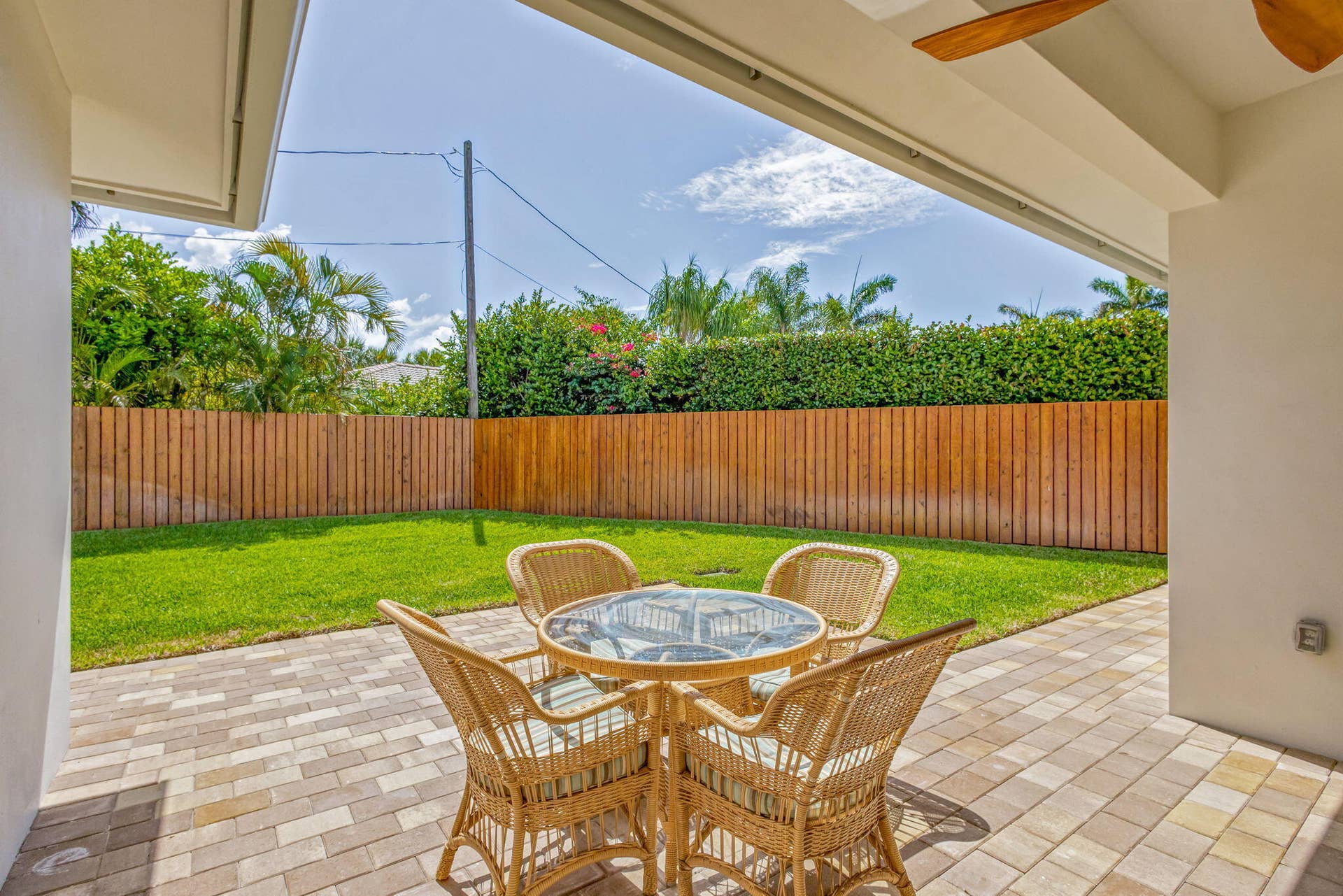12952 Drayton Road SE, North Palm Beach, FL 33408 82-web-or-mls-5D1A8816_HDR